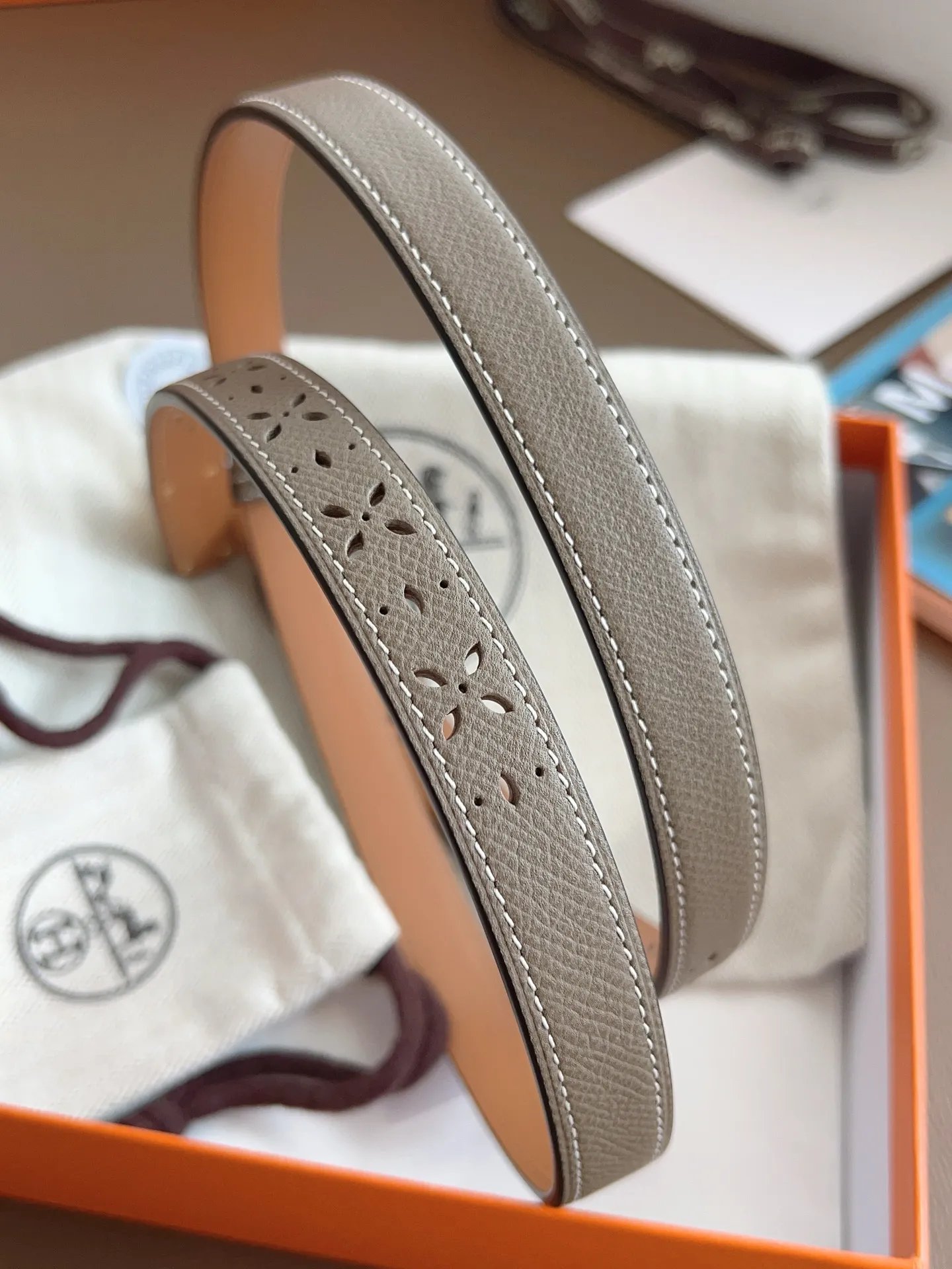 💰498💰Full package💰 💍Purchase level Hermès "HERMES" upgraded version 2025, brand new semi-handmade Kelly belt colors are black/gold/elephant gray/white/etc., original EPSOM leather, quality is beyond doubt