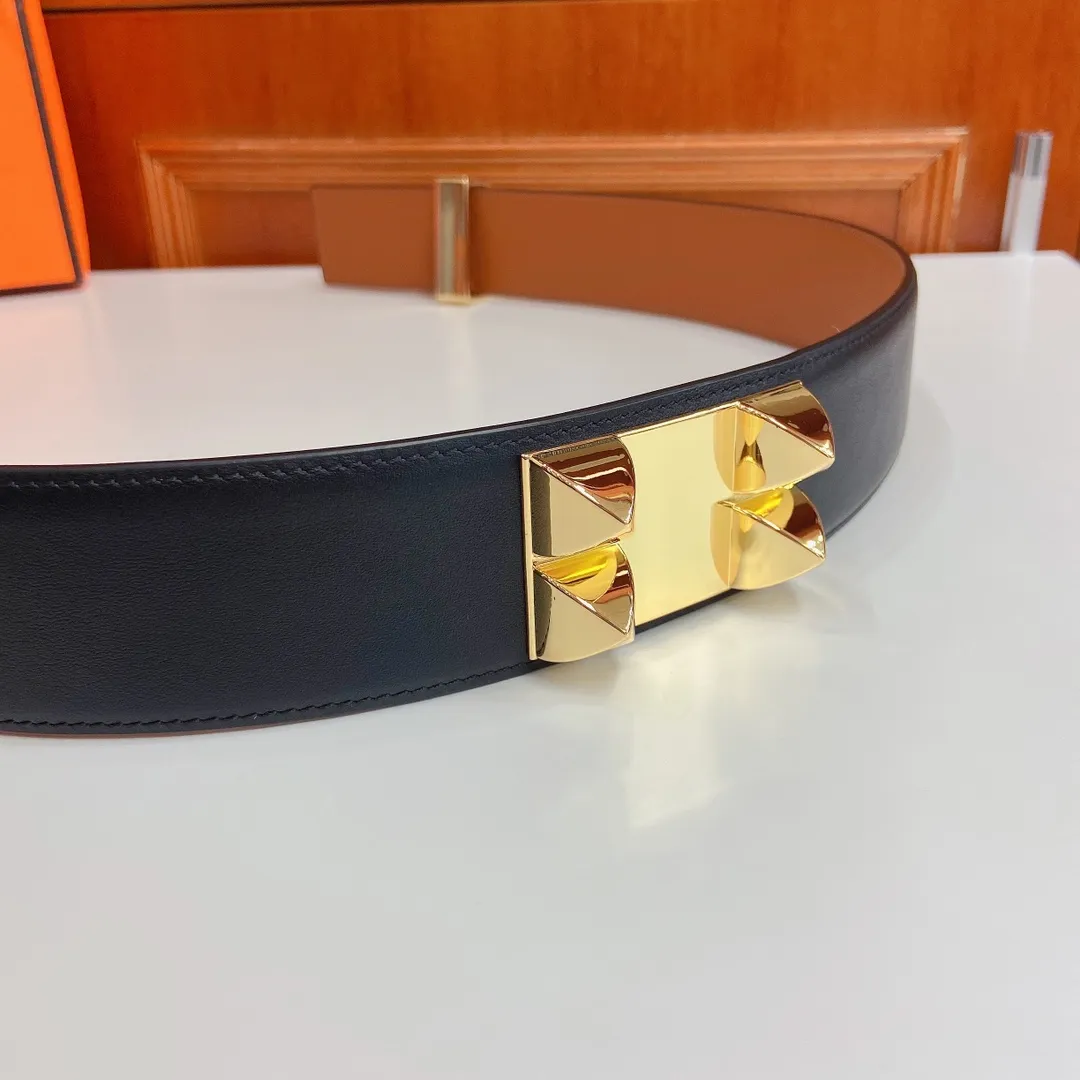 💰680💰Full package💰 💍Purchasing-grade Hermes HERMES 45mm belt and girdle, fine hardware, with plain calfskin, 5-hole adjustment. Sizes 75€ to 100€