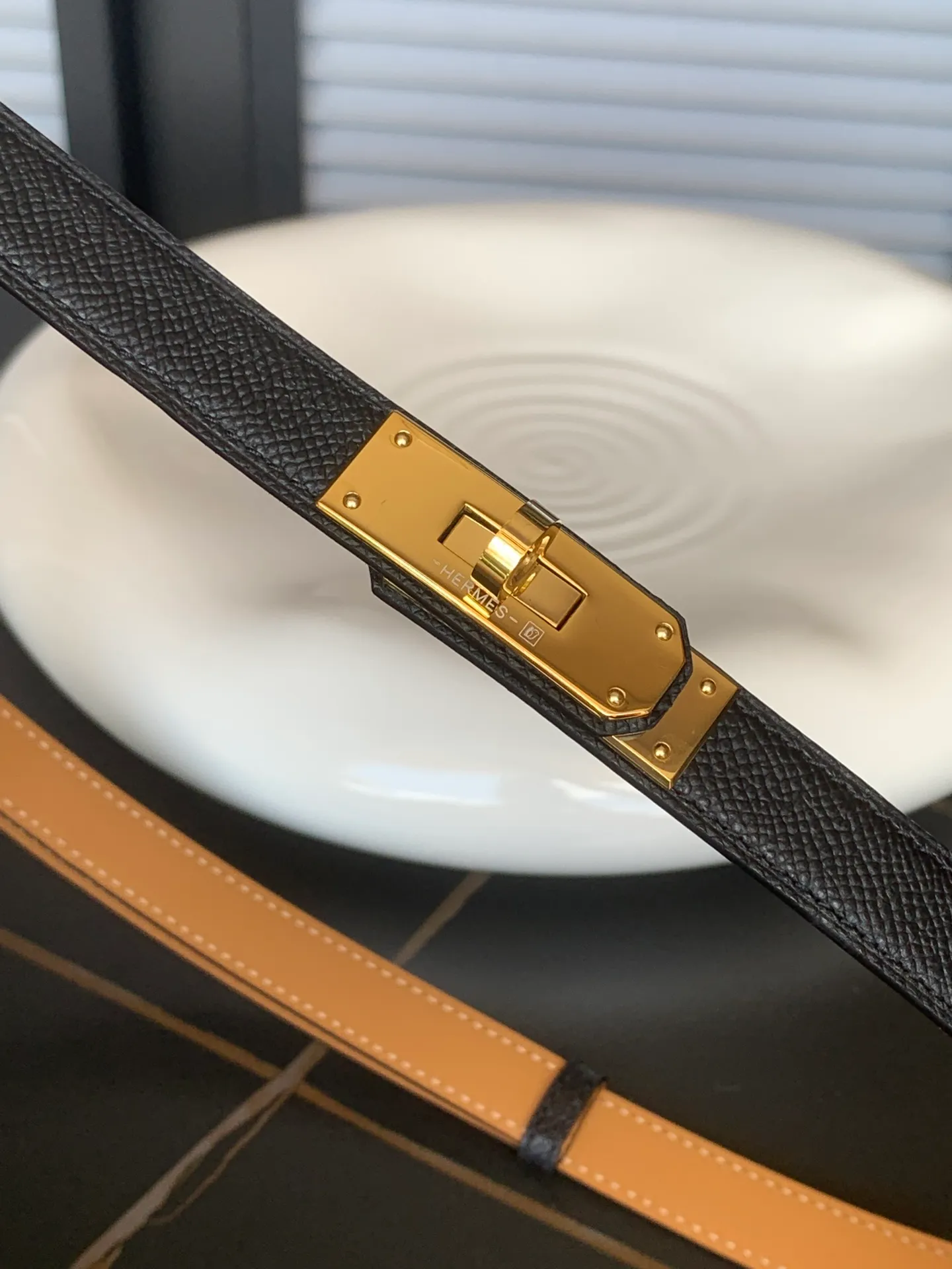 💰498💰Full package💰 💍Purchasing-grade Hermes⚡️🌹Kelly EPSOM imported calfskin⚡️🌹Width 1.8Cm! Discount gold, silver and rose gold in 3⃣️ colors! Adjustable length, one size fits all! summer boutique