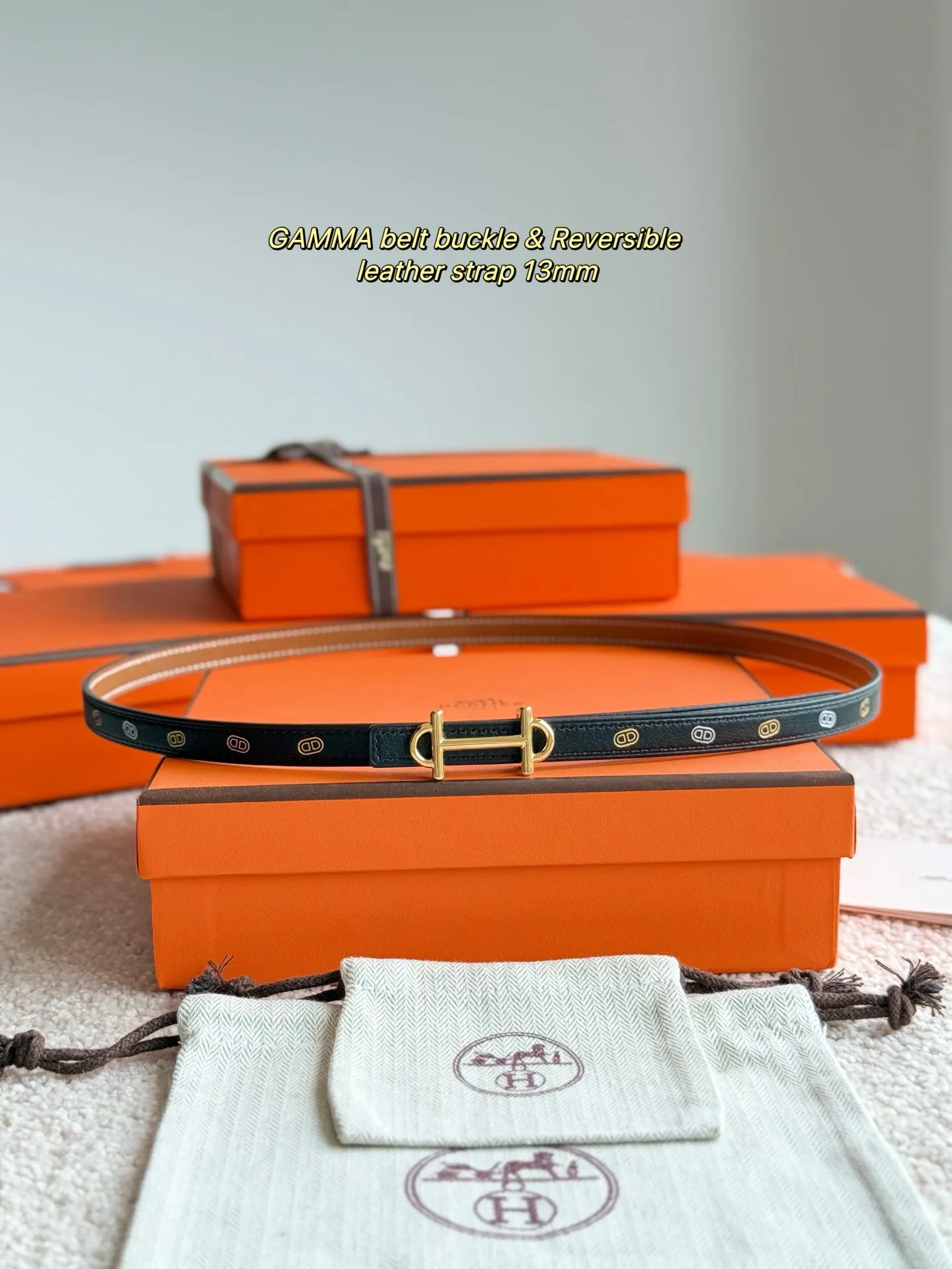 💰480💰Full set of packaging💰 💍Purchase level Hermès ❤️New style❤️ GAMMA boutique hardware with imported Epsom leather Width 13MM Hermes women's belt is highly praised for its exquisite craftsmanship, high-quality materials and classic design. It is the top choice for women's belts. It is simple and elegant. The product has a delicate feel. It is not only a practical accessory, but also adds highlights to the overall look.