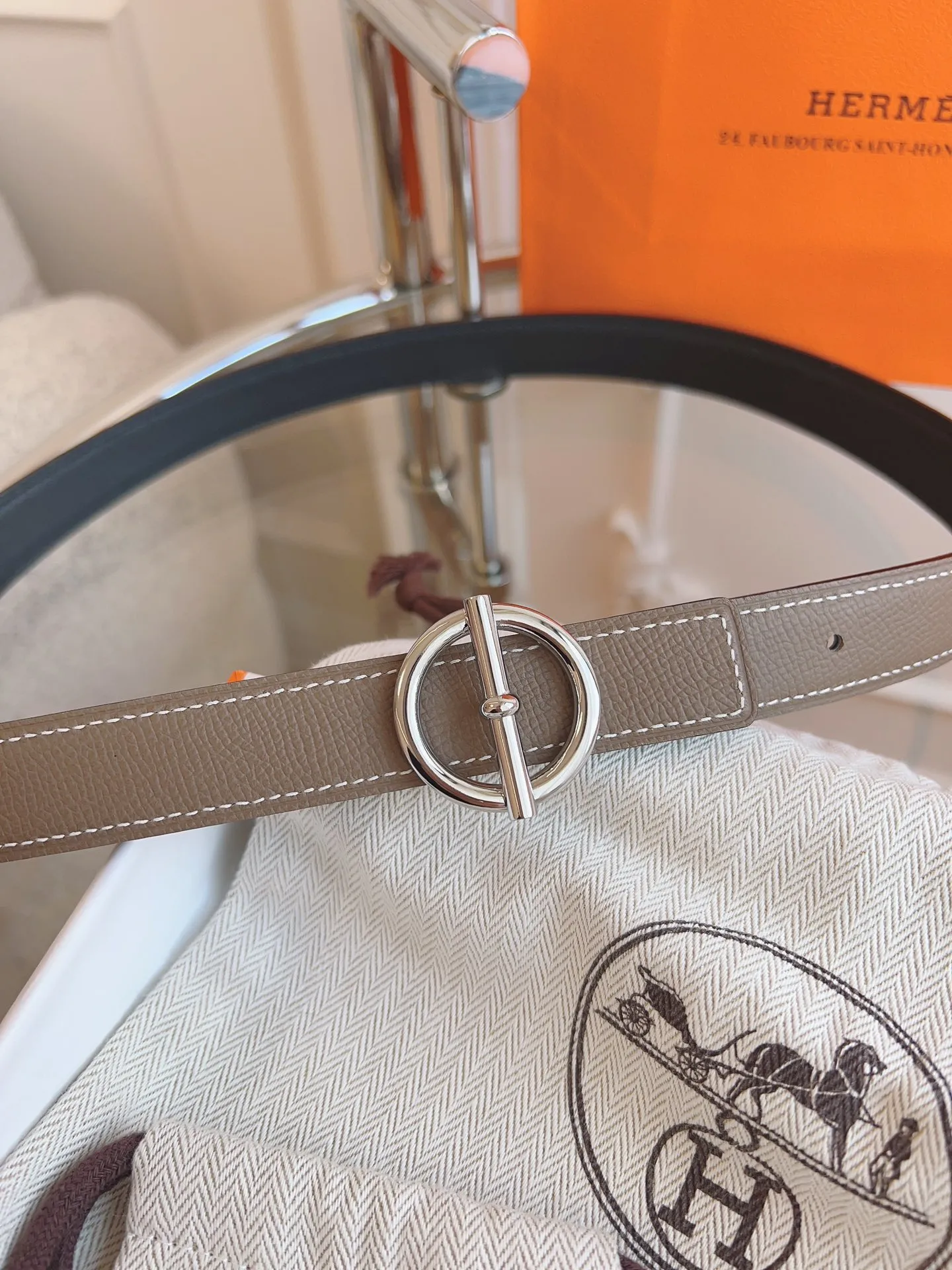 💰440💰Authentic packaging💰 💍Purchasing agent grade "HERMES"🇫🇷French original EPSOM elephant gray/all-steel hardware The quality is beyond doubt, there is no better, only the best. Size 2.4 cm