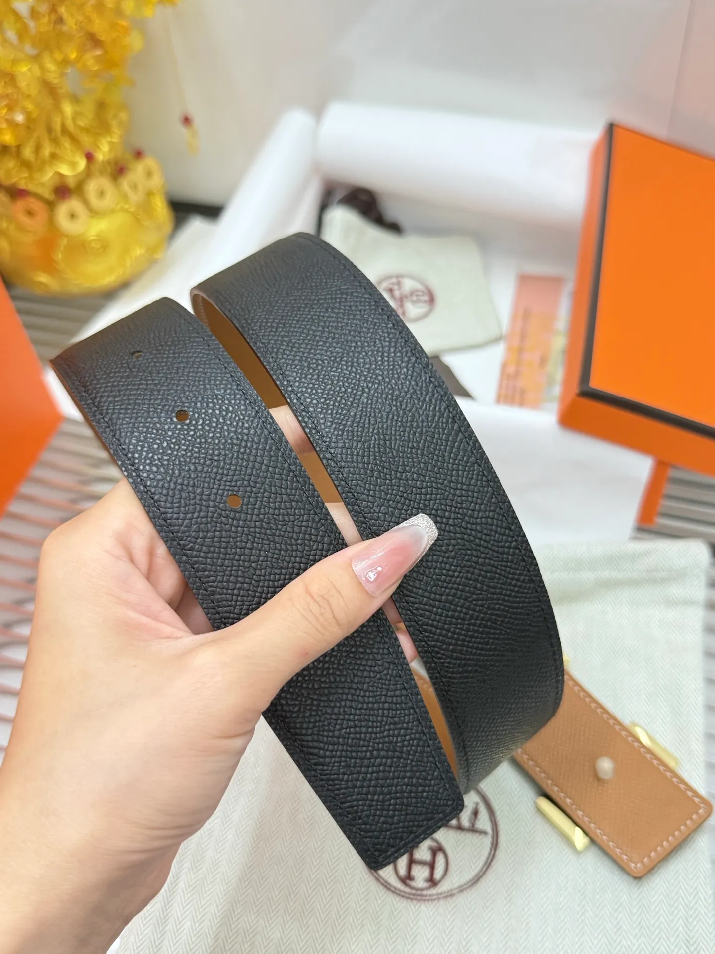 ✅Width: 𝟯.𝟴𝗰𝗺 ❑ Hermès can be used on both sides. Original imported 𝐓𝐎𝐆𝐎 calfskin + high-quality pure steel hardware buckle P480
