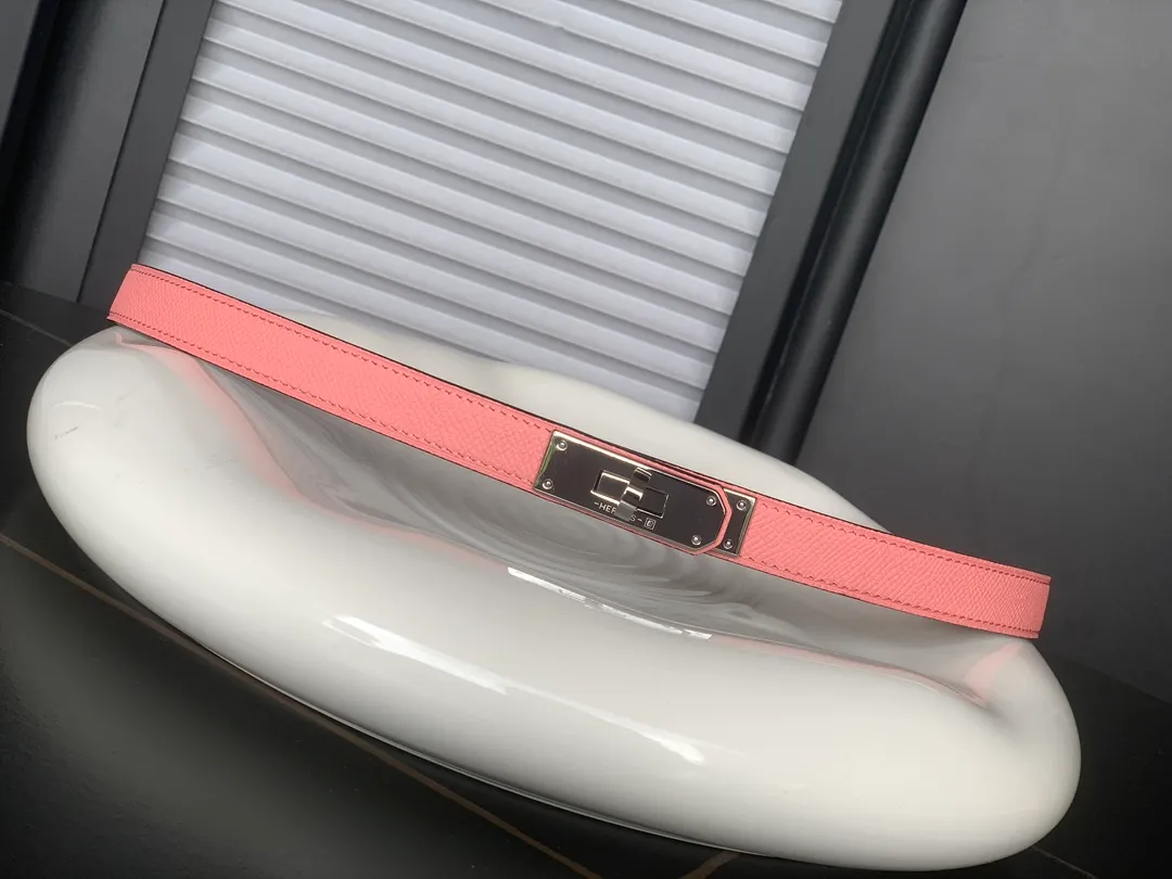💰498💰Full package💰 💍Purchasing-grade Hermes⚡️🌹Kelly EPSOM imported calfskin⚡️🌹Width 1.8Cm! Discount gold, silver and rose gold in 3⃣️ colors! Adjustable length, one size fits all! summer boutique