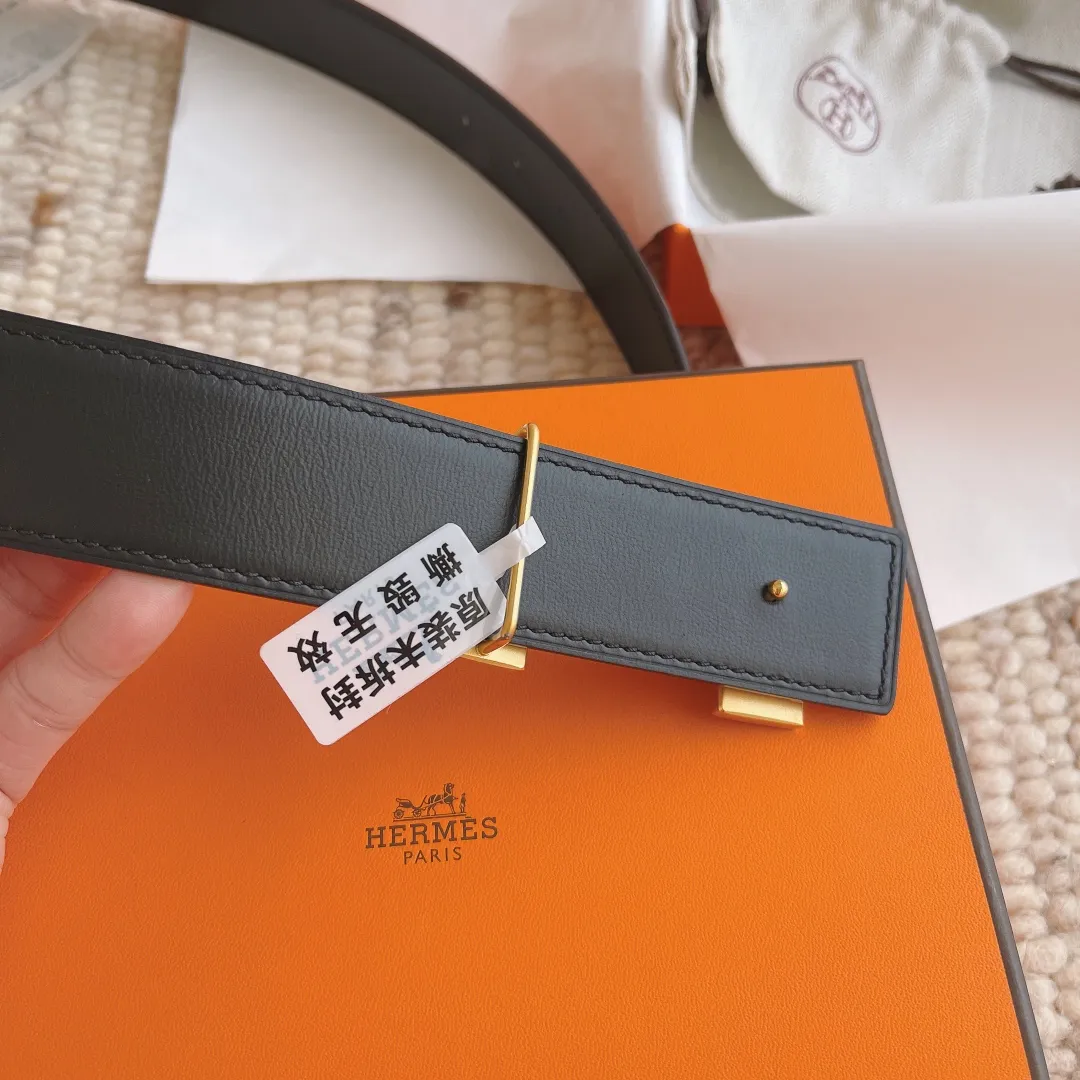 💰480💰Full package💰 💍Purchase level Hermes 3.8cm double-sided men's belt, custom-made stainless steel hardware electroplating, two-color double-sided cowhide, clearly visible leather texture, excellent hand feel, no pressure when entering and exiting the counter