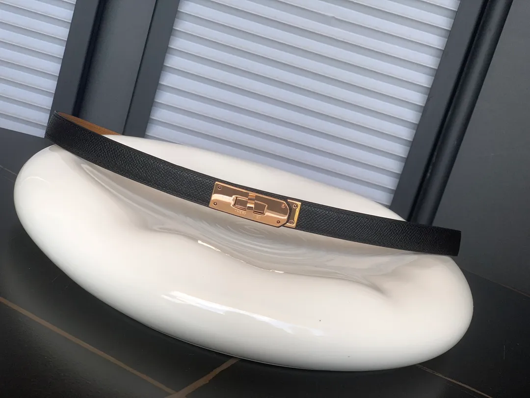 💰498💰Full package💰 💍Purchasing-grade Hermes⚡️🌹Kelly EPSOM imported calfskin⚡️🌹Width 1.8Cm! Discount gold, silver and rose gold in 3⃣️ colors! Adjustable length, one size fits all! summer boutique
