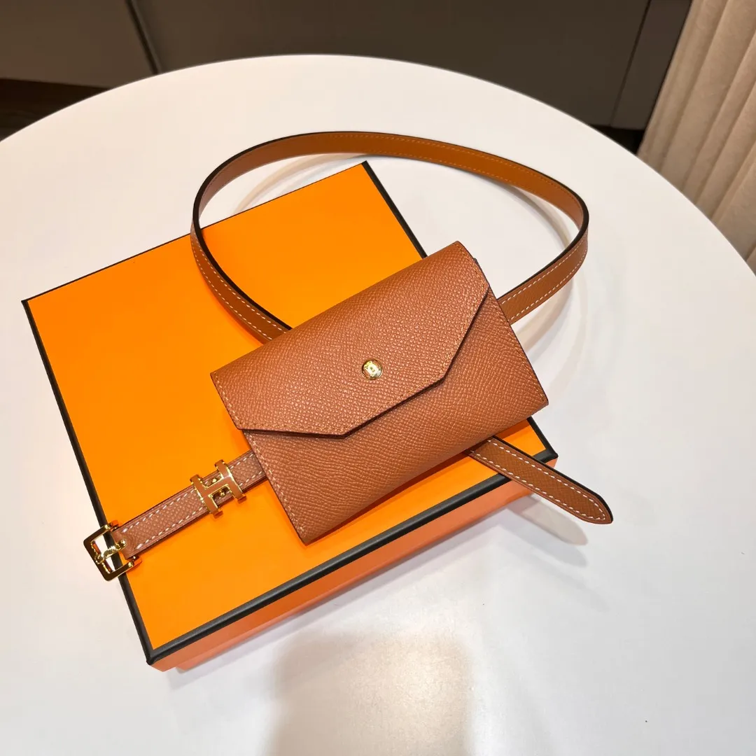 💍Purchasing agent Hermes official website version 1.3cm women's model 316 scalpel steel vacuum gold-plated stainless steel buckle [love] [love] P520💰 Buyer's experience: Kelly has always been a favorite element in the fashion circle, loved by all the experts! Hurry up and give your small waist a pair with a small bag, 75 to 100cm euros