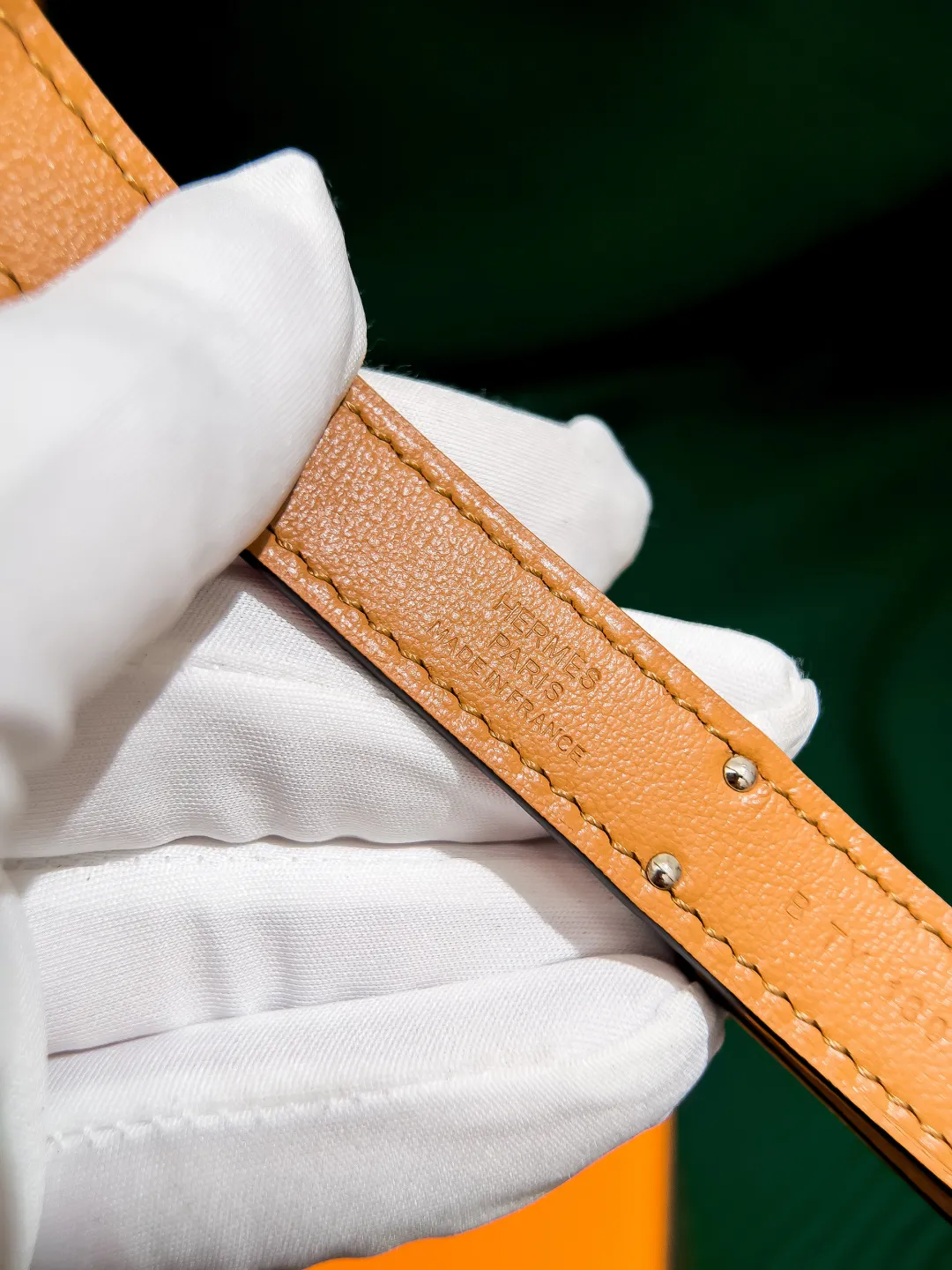💰498💰Full package💰 💍Purchase level Hermès ⚡️🌹Kelly classic women's belt Width 1.8cm Classic elastic belt (one size fits all) Top layer EP palm print calfskin with golden brown calfskin bottom, semi-hand-sewn. Stainless steel buckle (gold silver)