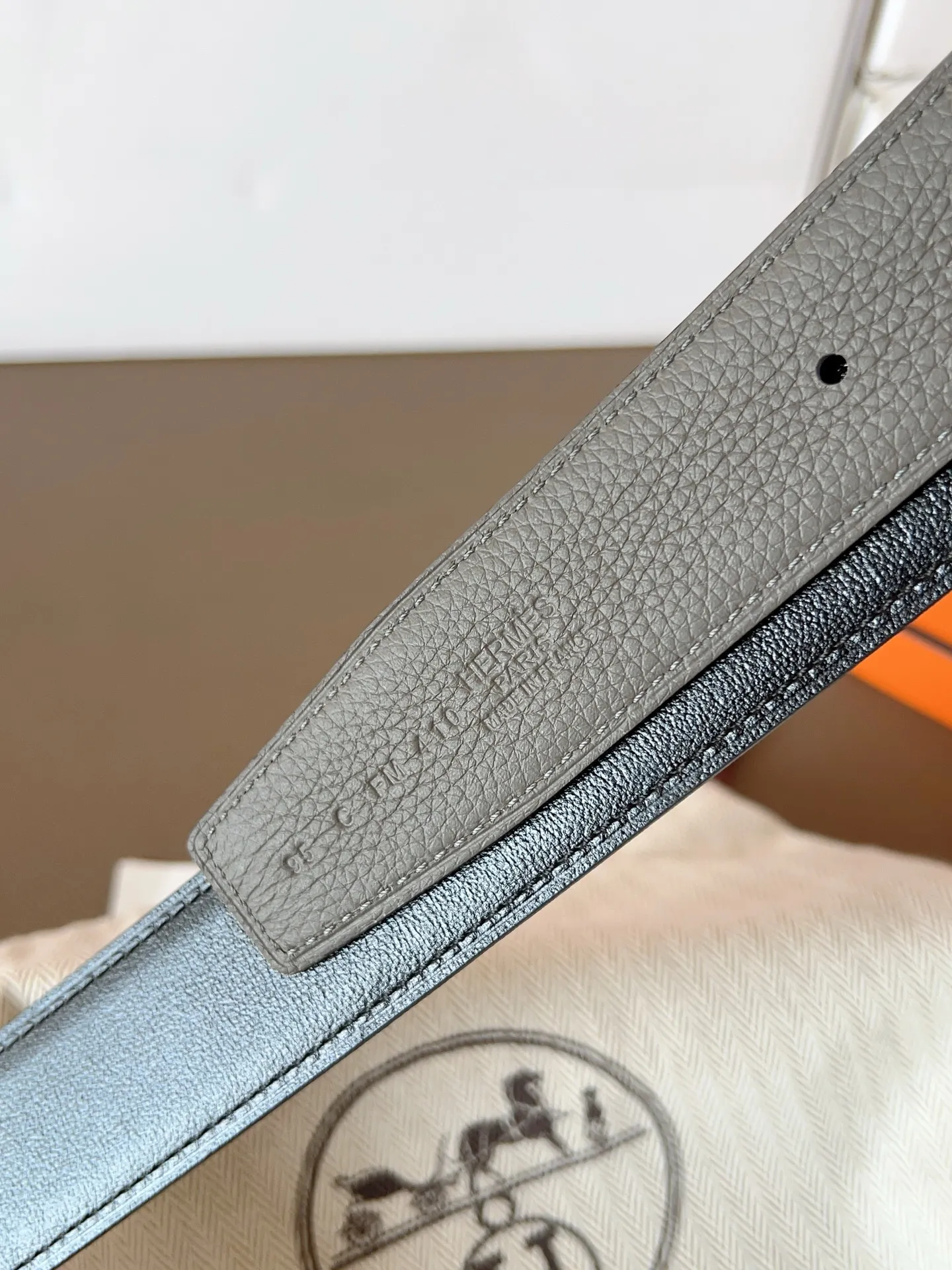 💰480💰Full set of packaging💰💍Purchase level Hermes "HERMES" new craftsmanship, original wiring 3.2cm, colors are black, earthy yellow, tin gray, coffee color, Prussian basket double-sided belt🇫🇷French original togo leather/A-grade steel buckle The quality is beyond doubt, there is no better, only the best,