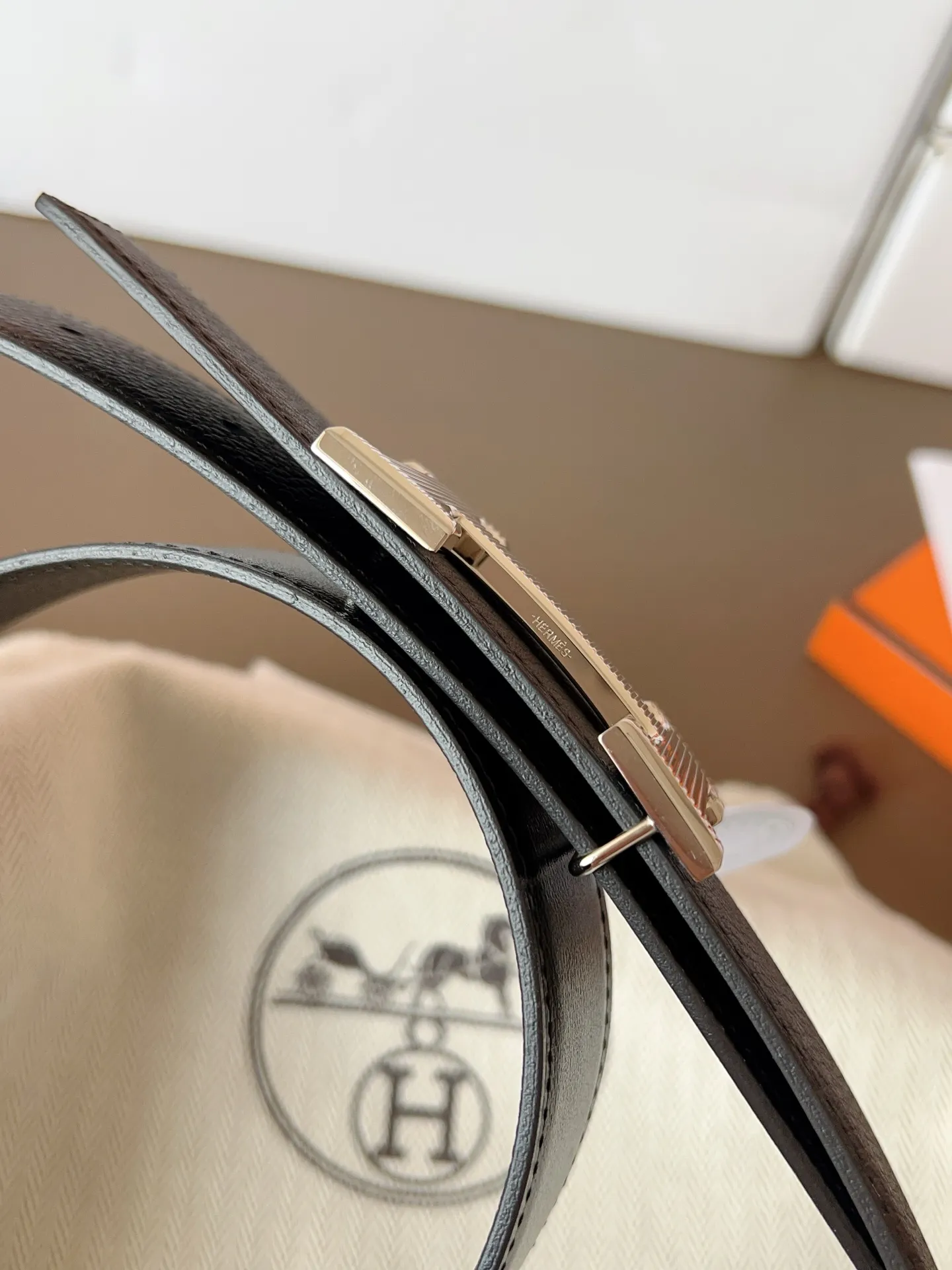 💰480💰Full set of packaging💰💍Purchase level Hermes "HERMES" new craftsmanship, original wiring 3.2cm, colors are black, earthy yellow, tin gray, coffee color, Prussian basket double-sided belt🇫🇷French original togo leather/A-grade steel buckle The quality is beyond doubt, there is no better, only the best,
