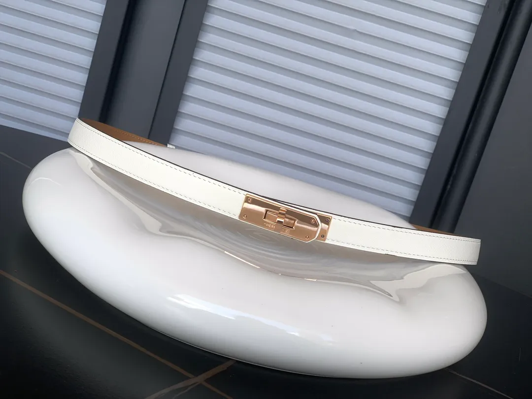 💰498💰Full package💰 💍Purchasing-grade Hermes⚡️🌹Kelly EPSOM imported calfskin⚡️🌹Width 1.8Cm! Discount gold, silver and rose gold in 3⃣️ colors! Adjustable length, one size fits all! summer boutique