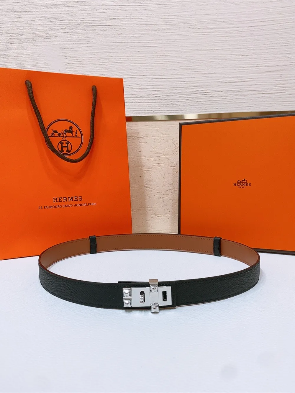 💰480💰Full package💰 💍Purchase grade Hermès⚡️🌹Madame calfskin belt with gold-plated and silver-plated belt buckle⚡️🌹Easy to adjust the tightness⚡️🌹Width 24 mm｜No code classification, stretch adjustment