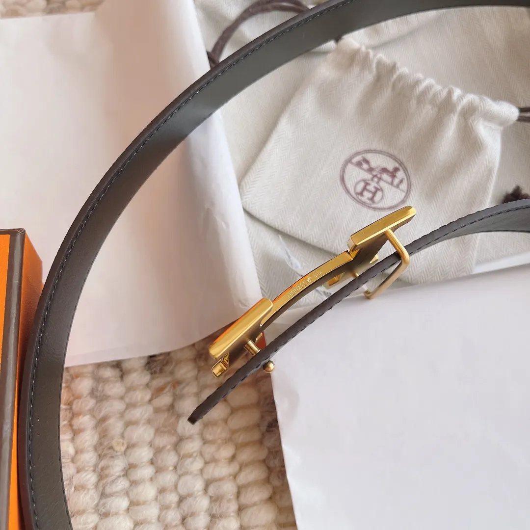 💰480💰Full package💰 💍Purchase level Hermes 3.8cm double-sided men's belt, custom-made stainless steel hardware electroplating, two-color double-sided cowhide, clearly visible leather texture, excellent hand feel, no pressure when entering and exiting the counter