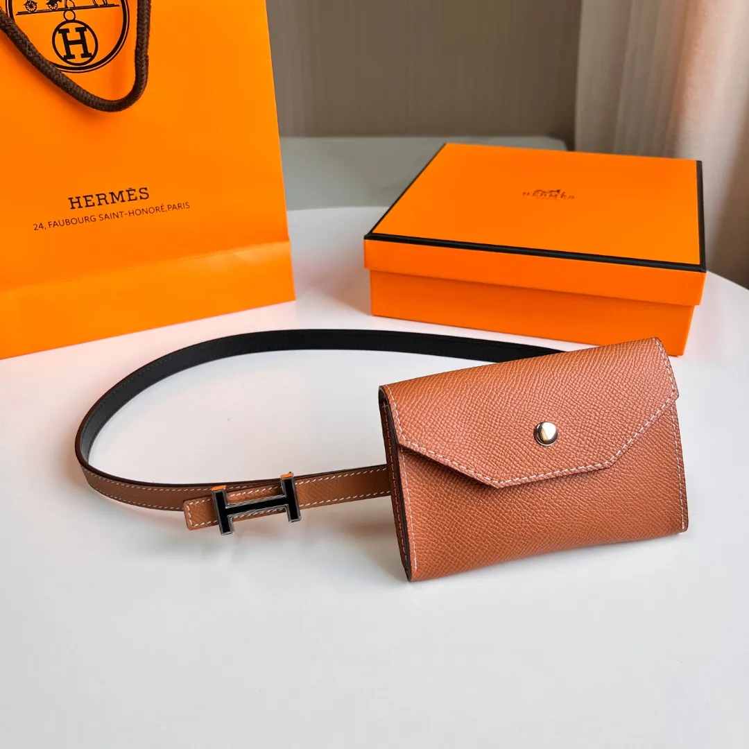 💍Purchasing agent Hermes official website version 1.3cm women's model 316 scalpel steel vacuum gold-plated stainless steel buckle [love] [love] P520💰 Buyer's experience: Kelly has always been a favorite element in the fashion circle, loved by all the experts! Hurry up and give your small waist a pair with a small bag, 75 to 100cm euros