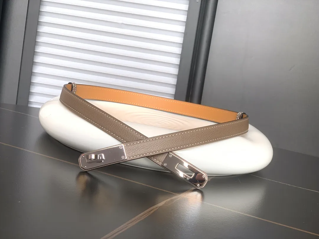 💰498💰Full package💰 💍Purchasing-grade Hermes⚡️🌹Kelly EPSOM imported calfskin⚡️🌹Width 1.8Cm! Discount gold, silver and rose gold in 3⃣️ colors! Adjustable length, one size fits all! summer boutique