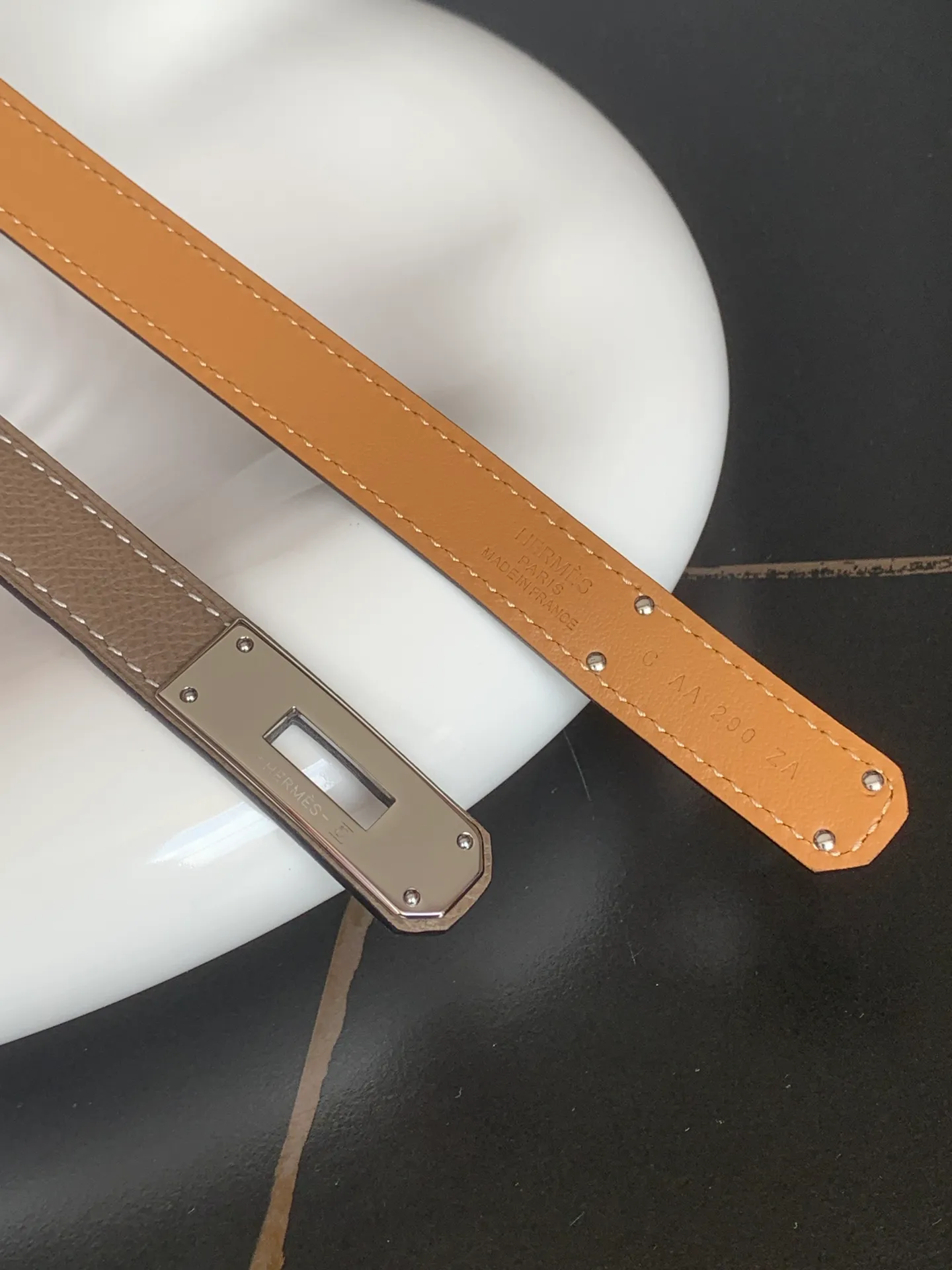 💰498💰Full package💰 💍Purchasing-grade Hermes⚡️🌹Kelly EPSOM imported calfskin⚡️🌹Width 1.8Cm! Discount gold, silver and rose gold in 3⃣️ colors! Adjustable length, one size fits all! summer boutique