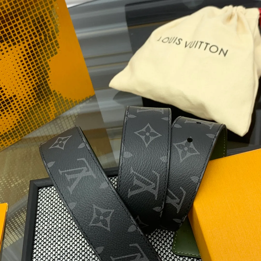 💰480💰Full package💰 💍Purchasing level Lv new~🤩Lvjia France🇫🇷Original special leather with original calfskin bottom Size 4.0cm Premium hardware Imported furnace hardware