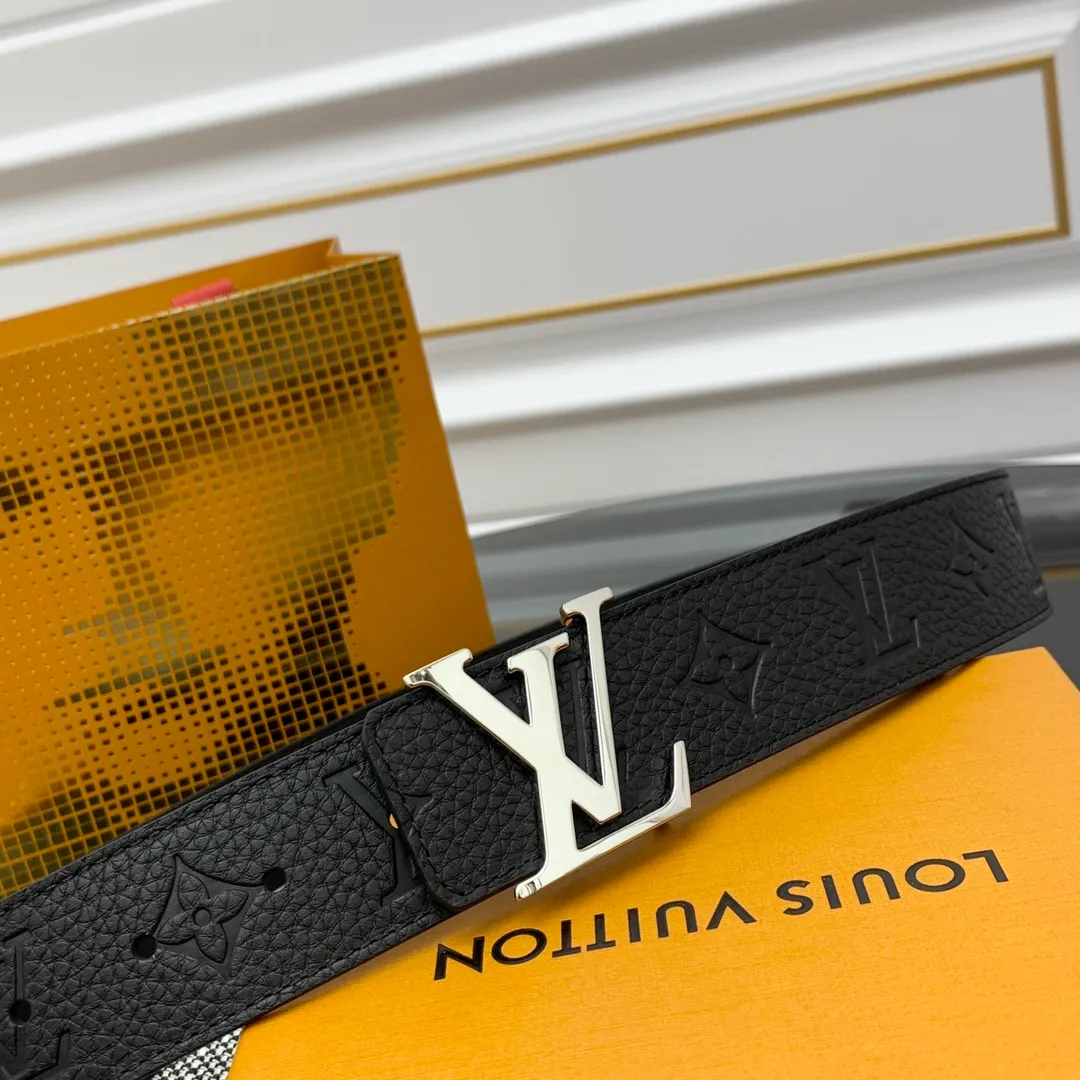 💰480💰Full package💰 💍Purchase level LV⚡️🌹New~🤩Lvjia France🇫🇷original leather embossed with Italian🇮🇹imported original calfskin bottom⚡️🌹size 4.0cm fine hardware imported furnace hardware