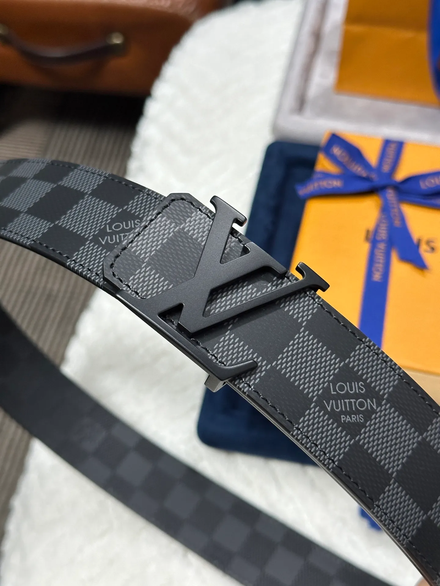 💰480💰Full set of packaging💰 💍Purchasing-grade LV Louis Vuitton M0107, double-sided, screen-printed checkerboard, width 4.0cm, high-quality LV buckle
