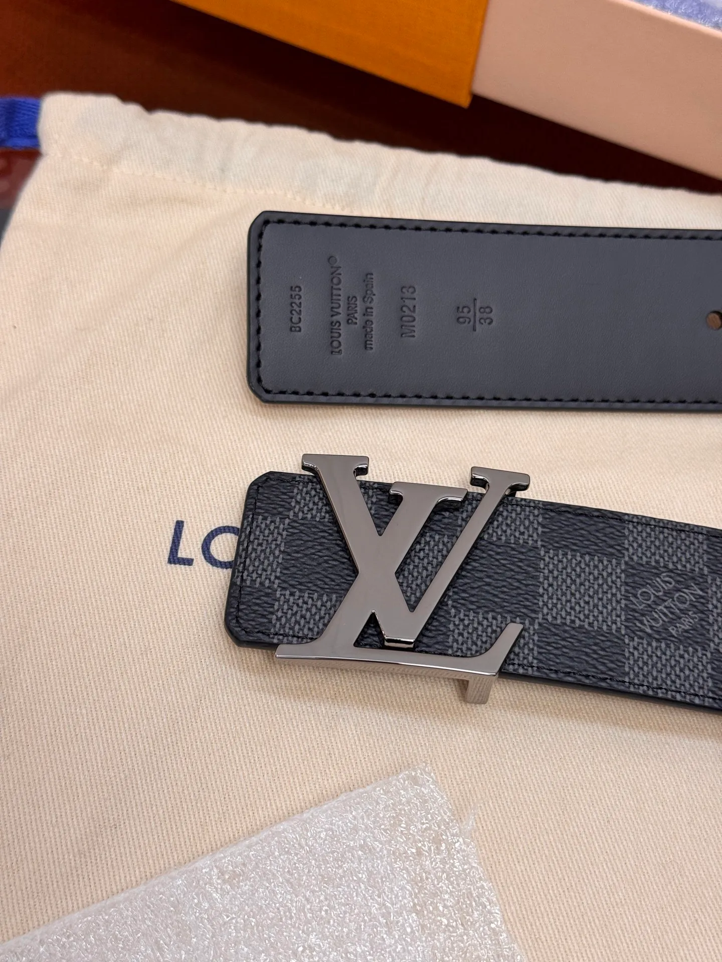 M0213, L4.0V $$Normal version, high-end version, etc. 💰840