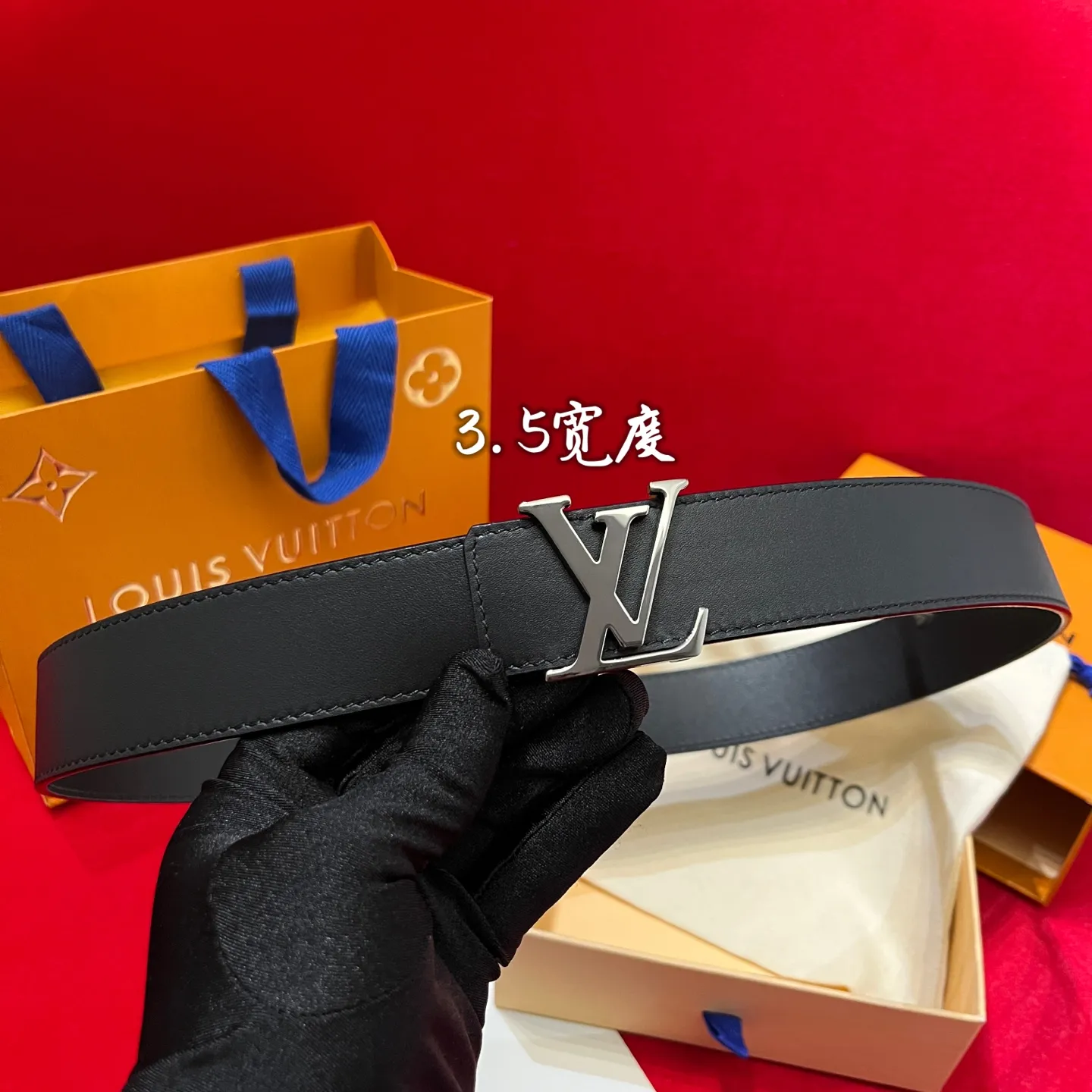 💰560💰Full package💰 💍Purchasing-grade LV⚡️🌹Simple but high-end fashionable✨❗️Donkey brand men’s belt⚡️🌹Width 3.5cm, imported calfskin on both sides, usable on both sides, brand new intricately intertwined exquisite buckles, this is the right choice for those who don’t like exaggerated big logos⚡️🌹
