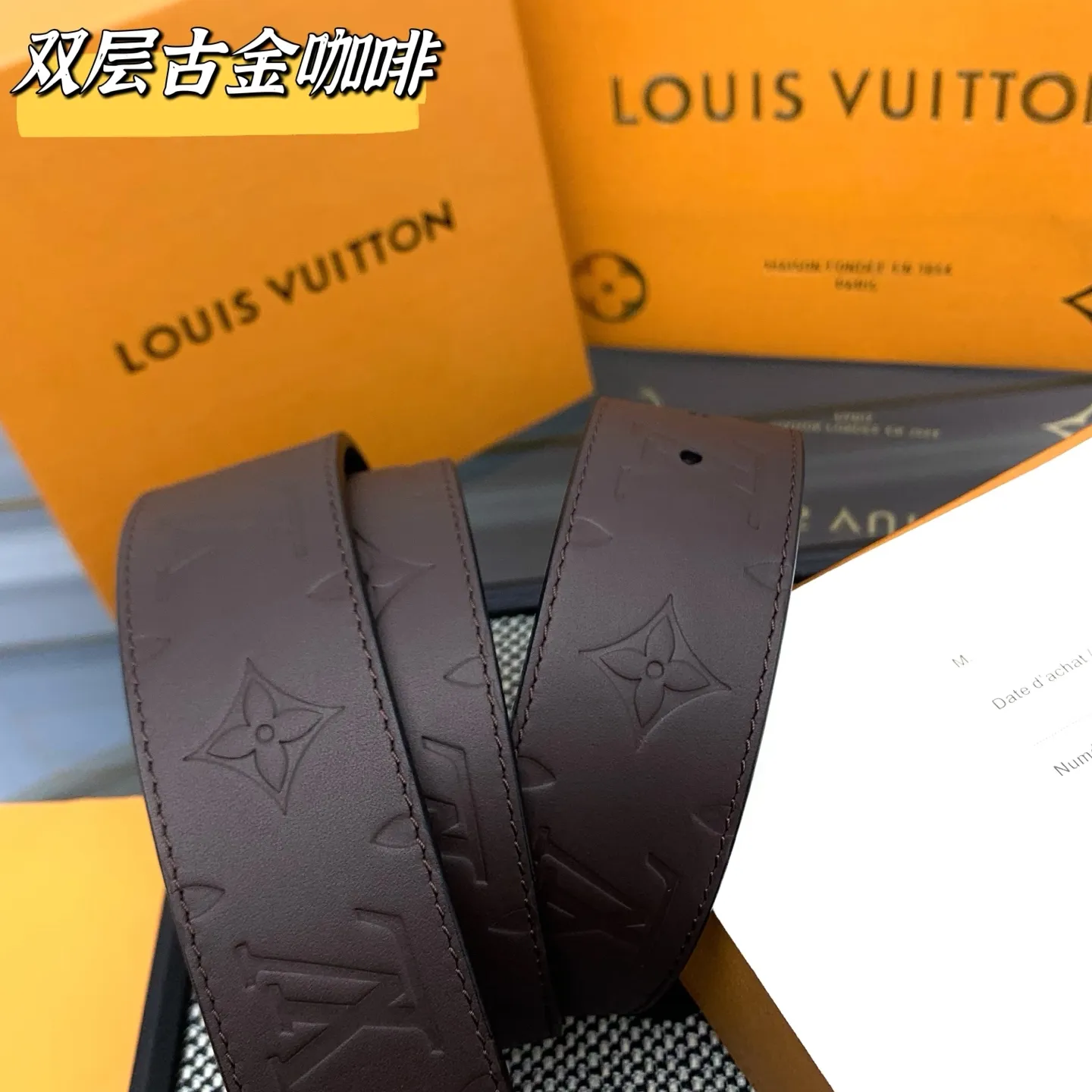 💰480💰Full package💰 💍Purchasing-grade M8842 LV Dimension double-sided waist is made of deep leather with Monogram pattern embossed on it. When flipped over, the delicate and smooth side will appear, revealing a calm charm in elegance. The eye-catching LV letter buckle is outlined in gradient tones, giving the classic design a trendy twist. Width 4.0cm