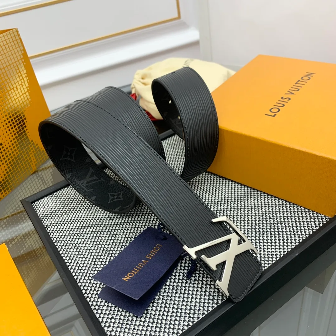 💰480💰Full package💰 💍Purchasing-grade LV⚡️🌹New~🤩Lvjia France🇫🇷Original leather Water-corrugated bottom Matching Italian🇮🇹Imported original leather⚡️🌹Size 4.0cm Premium hardware Imported furnace hardware