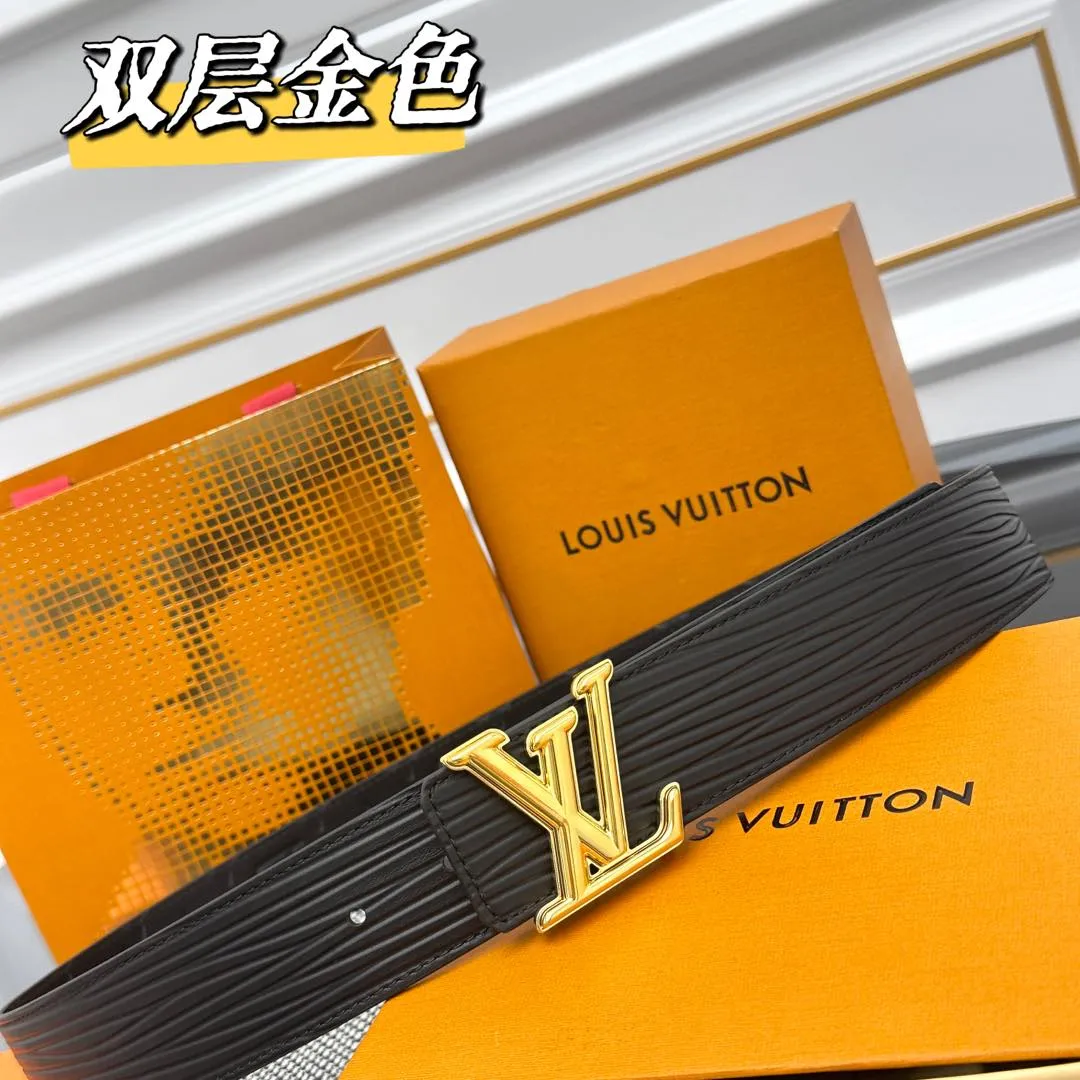 💰480💰Full package💰 💍Purchasing-grade LV Dimension double-sided belt combines creative heritage with gorgeous street style, highlighting the fashion vision of creative director Pharrell Williams. Monogram canvas covers the outer layer, and the LV Dimension metal buckle shimmers with subtle luster, making it possible to express your personality in various occasions.