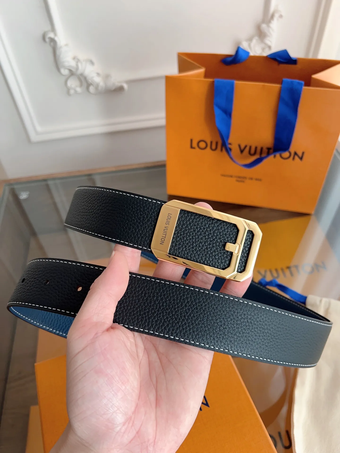 💰480💰Full package💰 💍Purchase grade LV🌹Width 3.8cm Double-sided first layer togo pebbled pattern Soft leather ⚡️🌹Double-sided available, fine workmanship, good quality⚡️🌹Stainless steel buckle (gold silver) code size 100-125cm