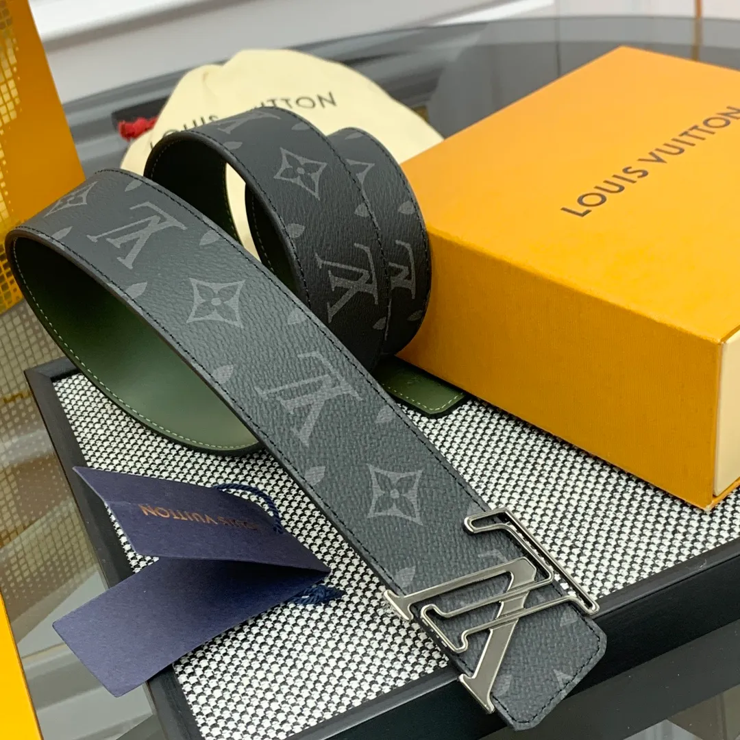 💰480💰Full package💰 💍Purchasing level Lv new~🤩Lvjia France🇫🇷Original special leather with original calfskin bottom Size 4.0cm Premium hardware Imported furnace hardware