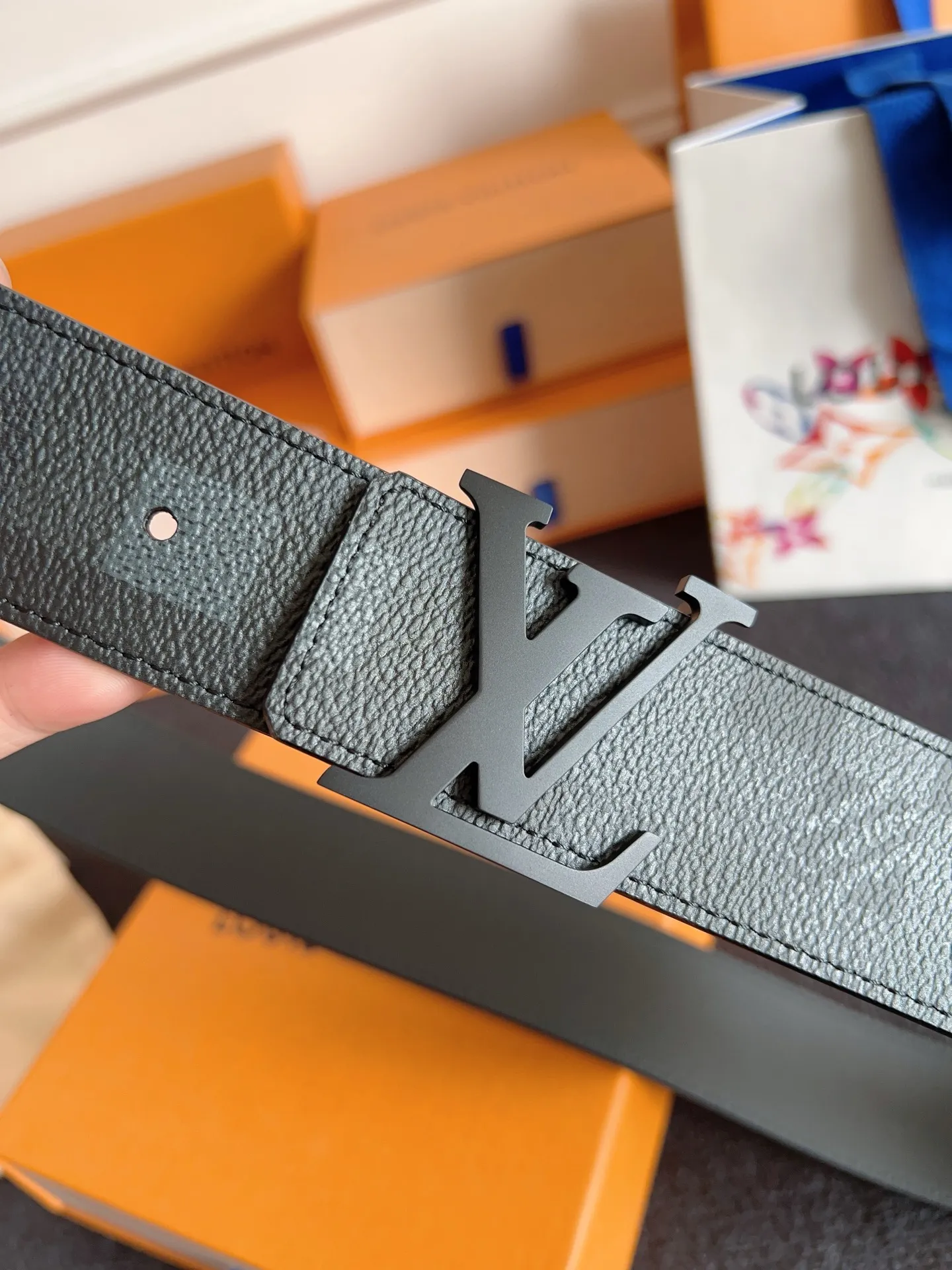 💰480💰Full package💰 💍Purchase level Lv new~🤩Lvjia France🇫🇷Original leather 🇮🇹Imported original calfskin bottom Size 4.0cm Premium hardware Imported furnace hardware