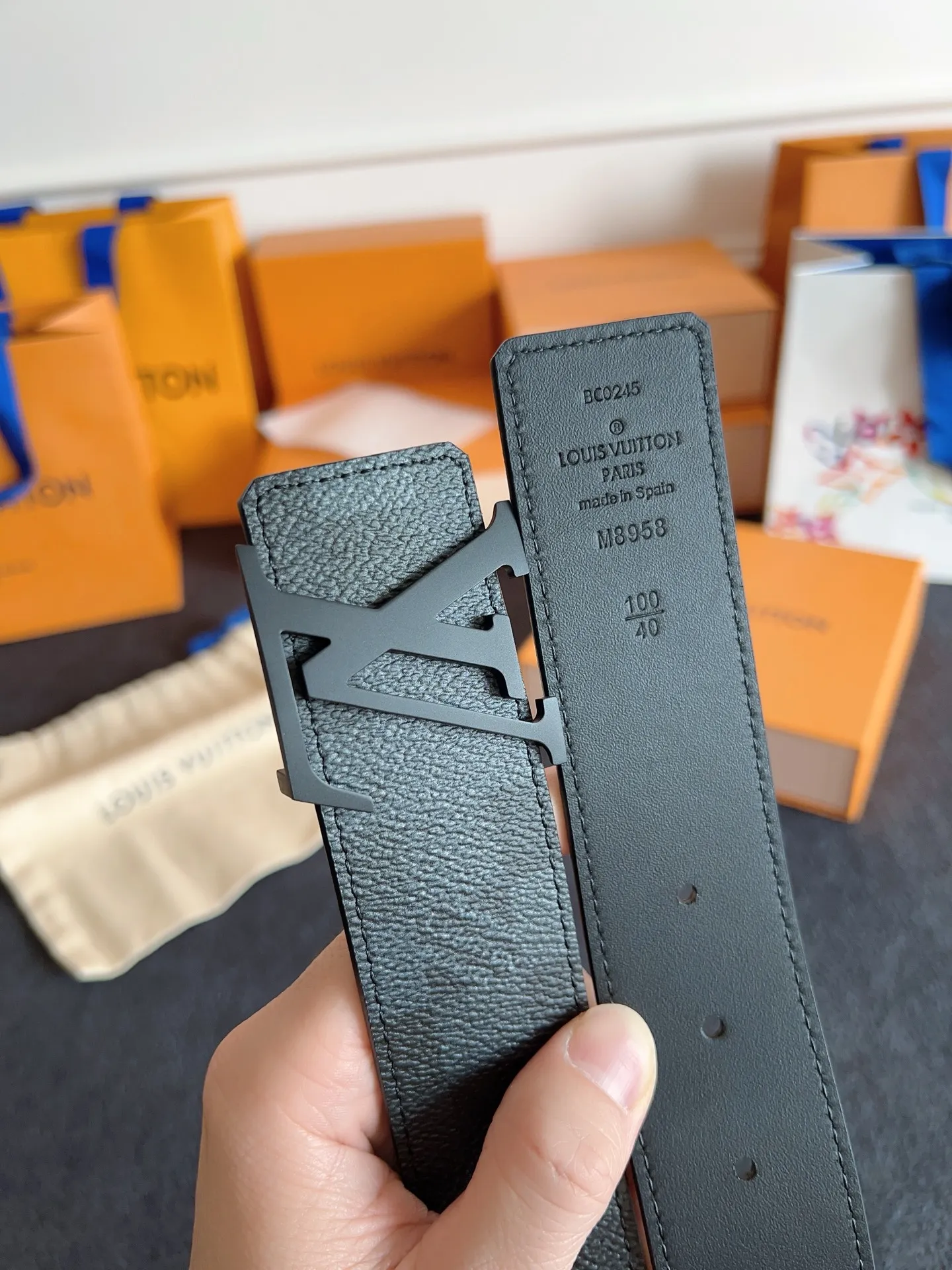 💰480💰Full package💰 💍Purchase level Lv new~🤩Lvjia France🇫🇷Original leather 🇮🇹Imported original calfskin bottom Size 4.0cm Premium hardware Imported furnace hardware