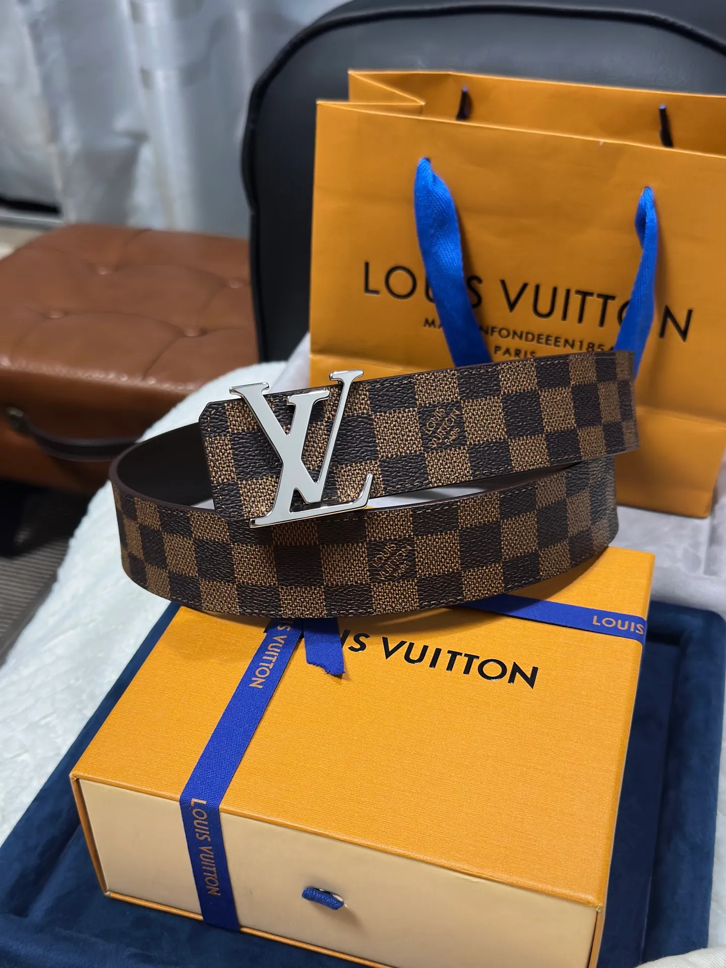 💰440💰Full set of packaging💰 💍Purchase grade LV Louis Vuitton M0212 coffee checkerboard width 4.0cm boutique LV buckle