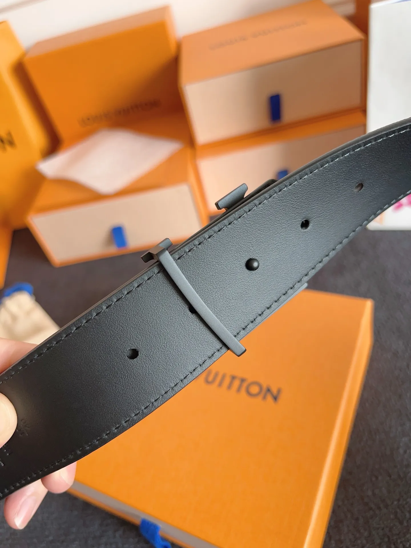 💰480💰Full package💰 💍purchasing grade LV France🇫🇷original leather⚡️🌹embossed with Italian🇮🇹imported original calfskin bottom⚡️🌹size 4.0cm fine hardware imported furnace hardware⚡️🌹M8958