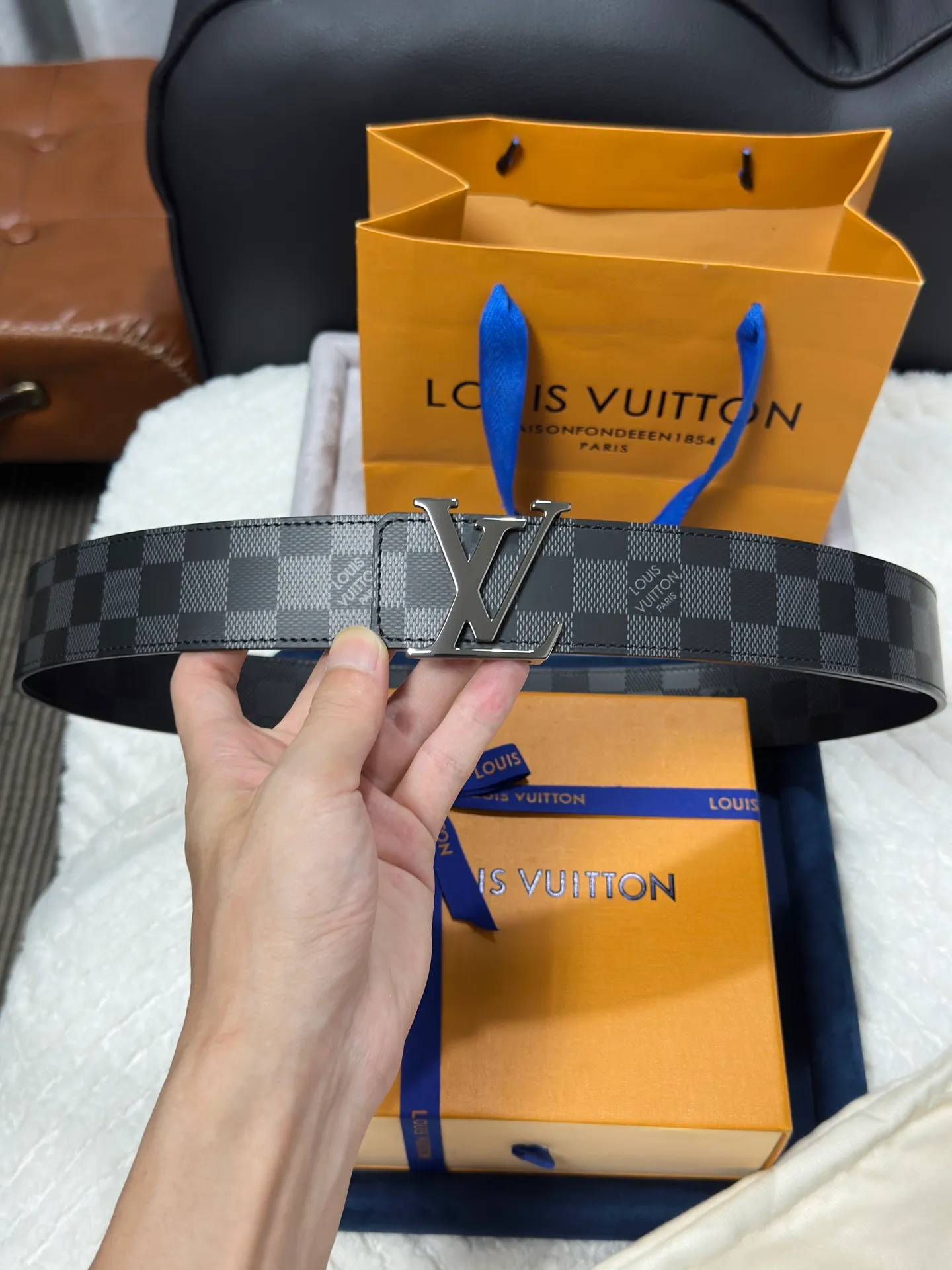 💰480💰Full set of packaging💰 💍Purchasing-grade LV Louis Vuitton M0107, double-sided, screen-printed checkerboard, width 4.0cm, high-quality LV buckle