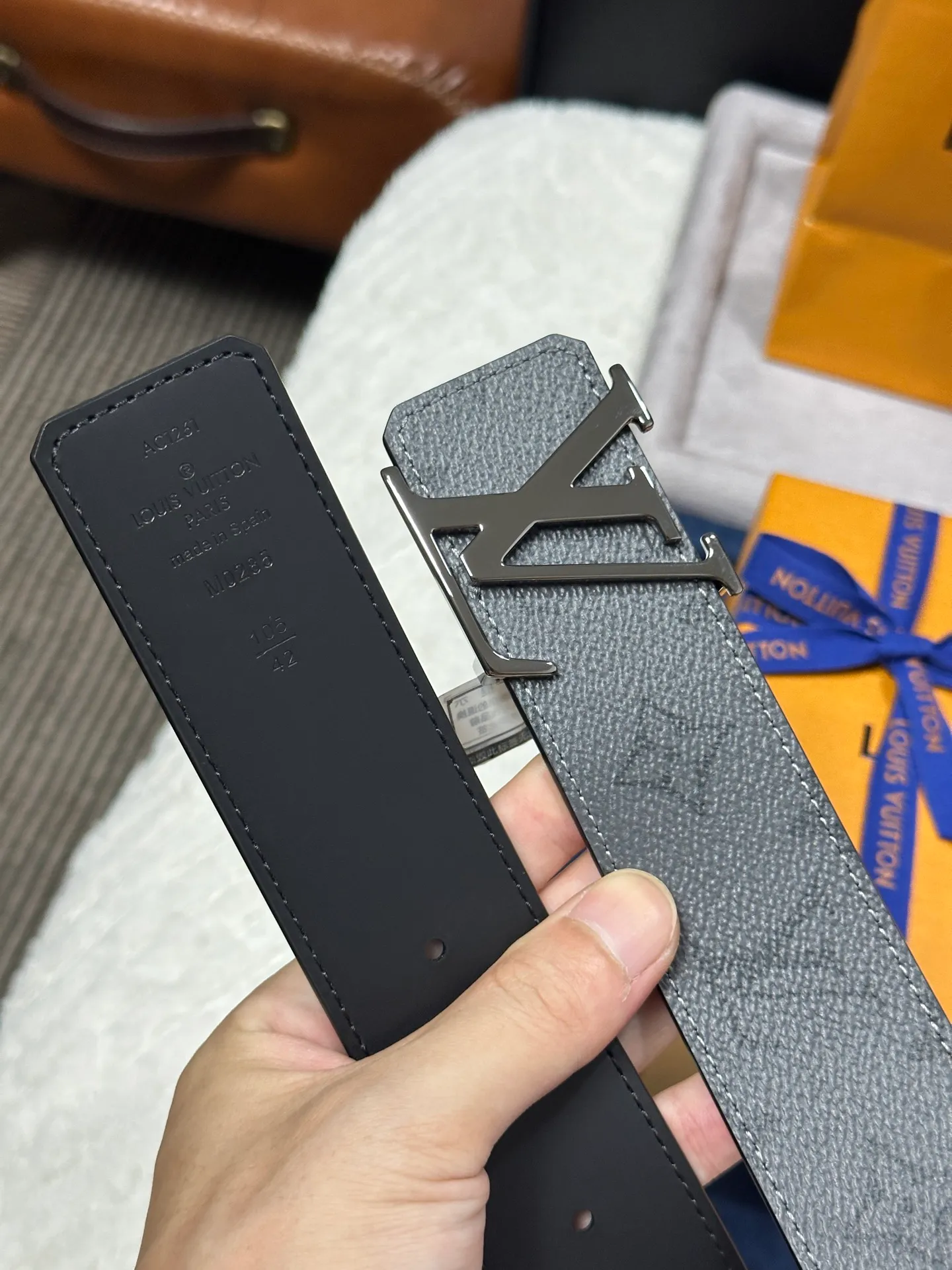 💰440💰Full set of packaging💰 💍Purchase grade LV Louis Vuitton M0285 gray presbyopic width 4.0cm high-quality LV buckle