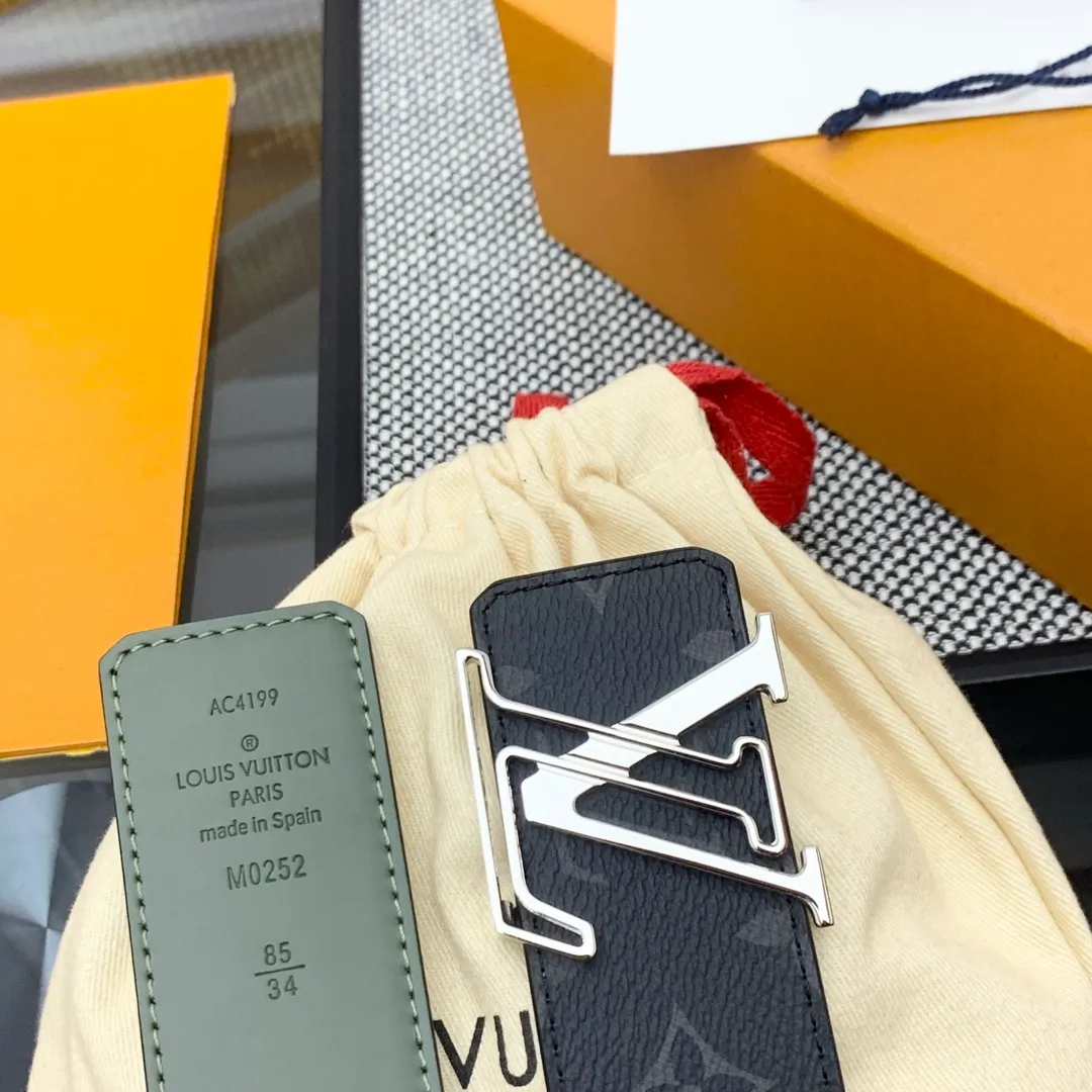 💰480💰Full package💰 💍Purchasing level Lv new~🤩Lvjia France🇫🇷Original special leather with original calfskin bottom Size 4.0cm Premium hardware Imported furnace hardware