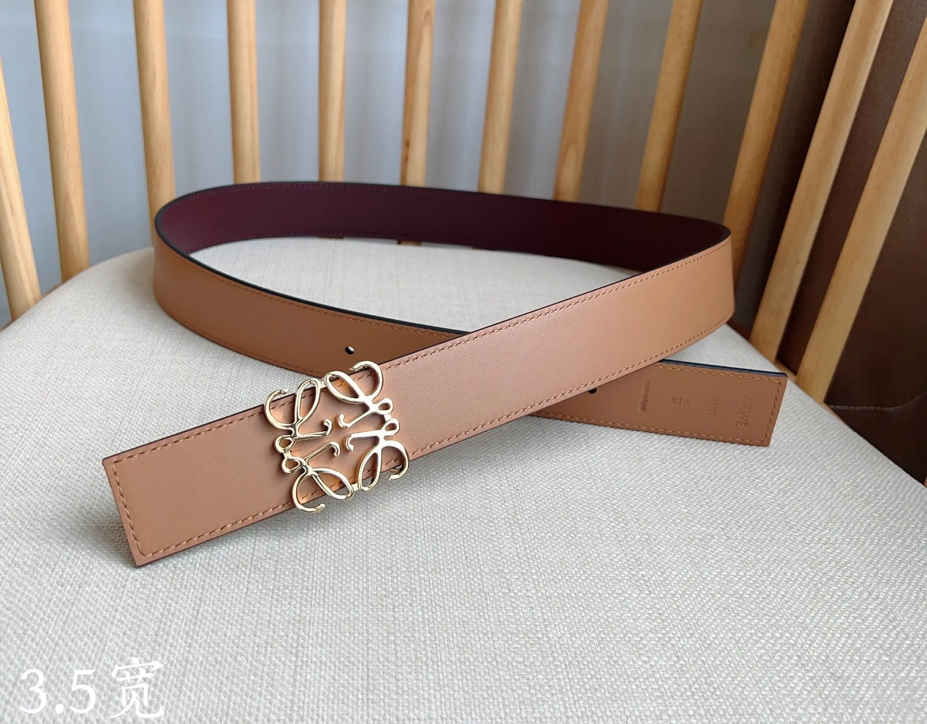 💰460💰Full package💰 💍Purchasing-grade LOEWE⚡️🌹The latest belt of the same style at the counter⚡️🌹Smooth cow leather double-sided belt equipped with Anagram pin buckle five-hole adjustment Excellent craftsmanship Personalized shape Exquisite material⚡️🌹Width: 3.5cm