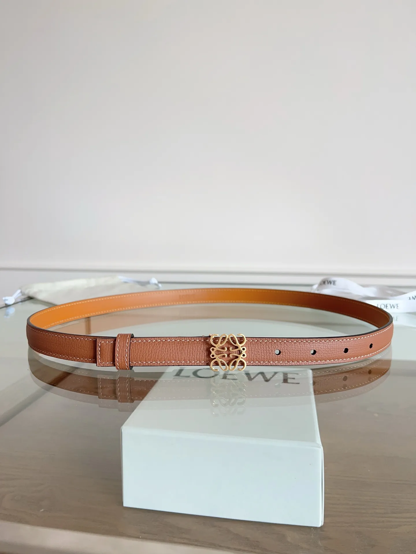 💰480💰Full package💰 💍Purchasing-grade LOEWE🇪🇸Spain original leather, pebbled brown cowhide. There is no doubt about the quality. There is no better, only the best. Size 2 cm