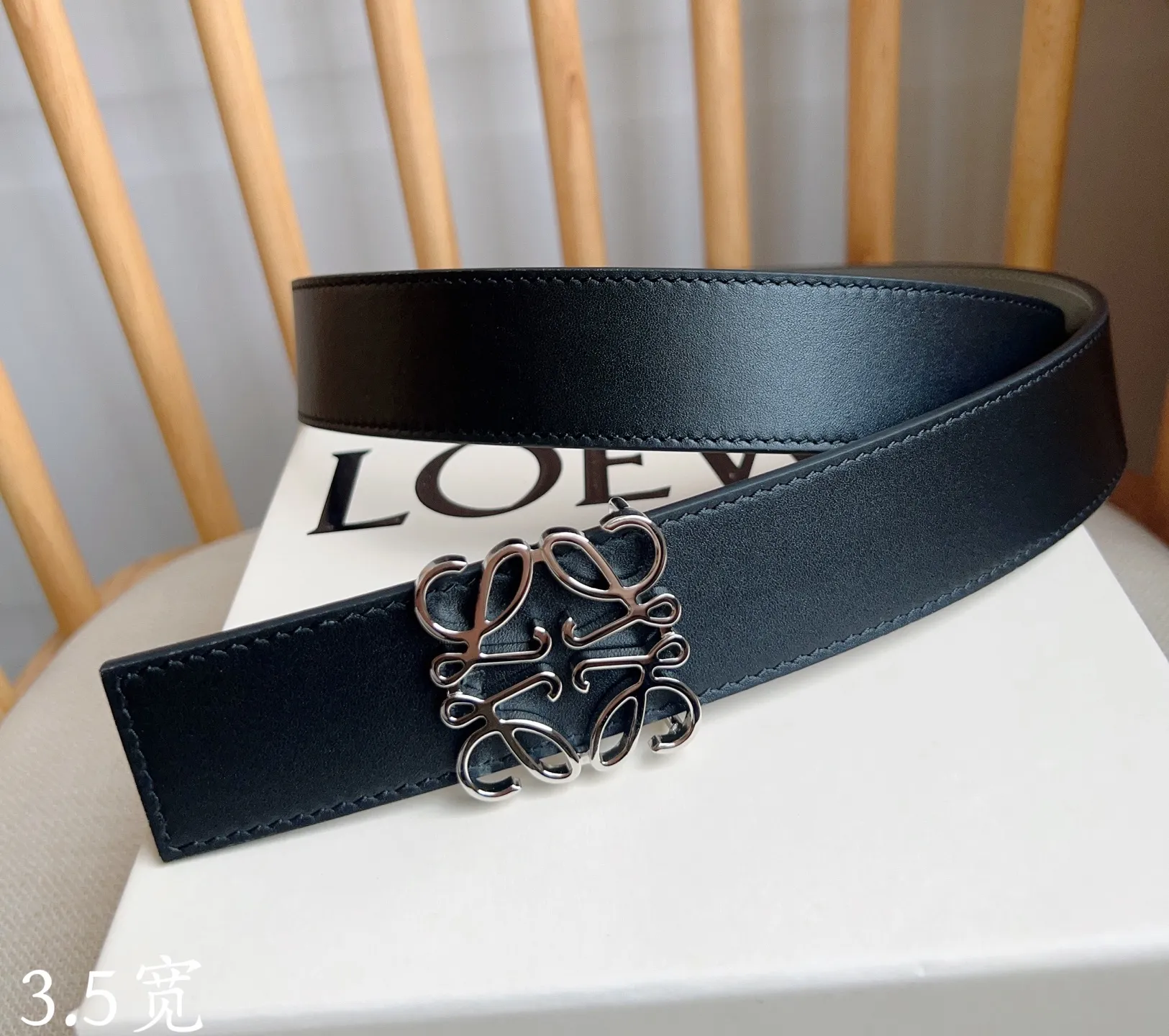 💰460💰Full package💰 💍Purchasing-grade LOEWE⚡️🌹The latest belt of the same style at the counter⚡️🌹Smooth cow leather double-sided belt equipped with Anagram pin buckle five-hole adjustment Excellent craftsmanship Personalized shape Exquisite material⚡️🌹Width: 3.5cm
