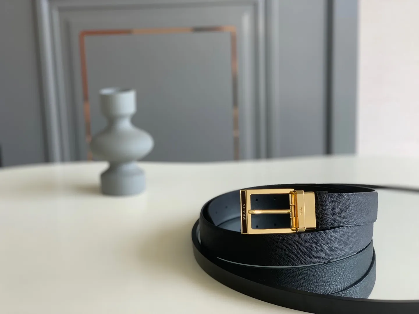 💰480💰Full package💰 💍Purchase level Prada official website synchronization, new Prada Saffiano leather double-sided black cross pattern new pin buckle, belt width 3.4 cm buckle with engraved nameplate💓💓💓