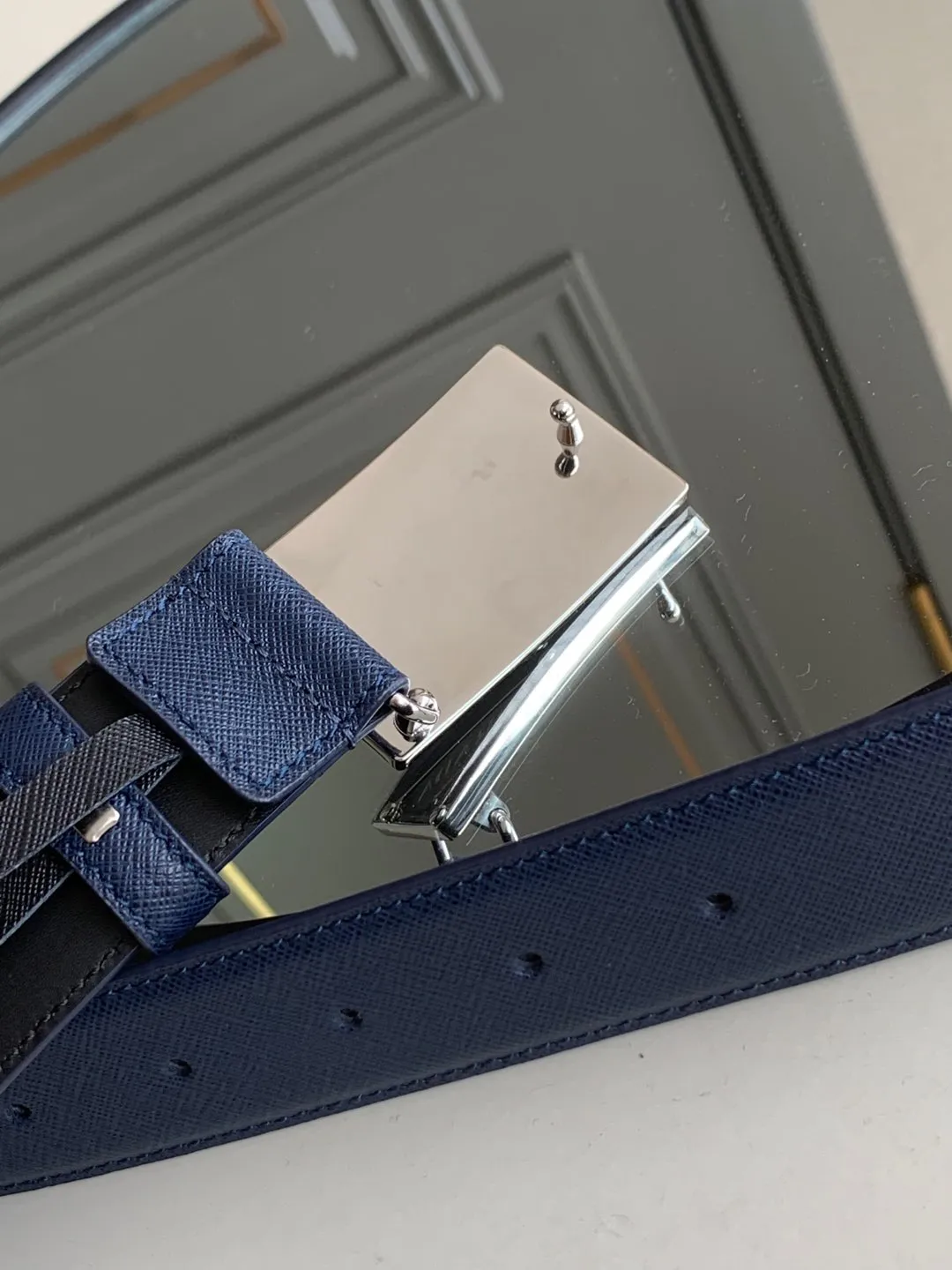 💰480💰Full package💰 💍Purchase level Prada official website synchronization, new Prada Saffiano leather double-sided black cross pattern new plate buckle, belt width 3.4 cm buckle with engraved nameplate💓💓💓
