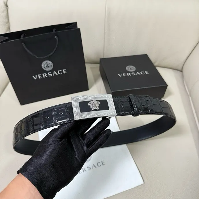 💰480💰Full set of packaging💰 💍Purchasing-grade Versace Width 4.0cm⚡️🌹Men's imported first-layer cowhide crocodile pattern🌹Medusa head veneer buckle