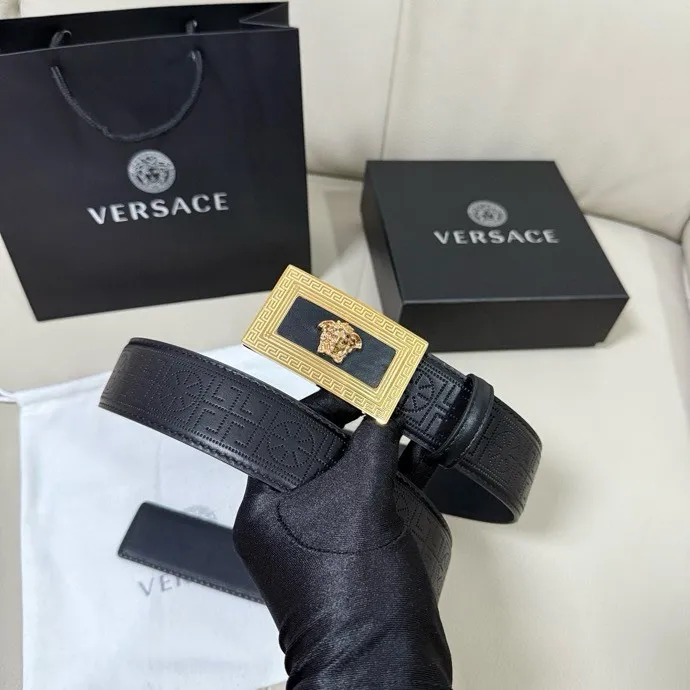 💰480💰Full package💰 💍Purchasing-grade Versace Width 4.0cm⚡️🌹Men's model imported top-layer tree-height cowhide⚡️🌹Medusa head veneer buckle