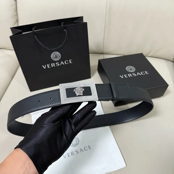 💰480💰Full set of packaging💰 💍Purchasing-grade Versace Width 4.0cm⚡️🌹Men's imported first-layer cowhide with lychee pattern🌹Medusa head veneer buckle