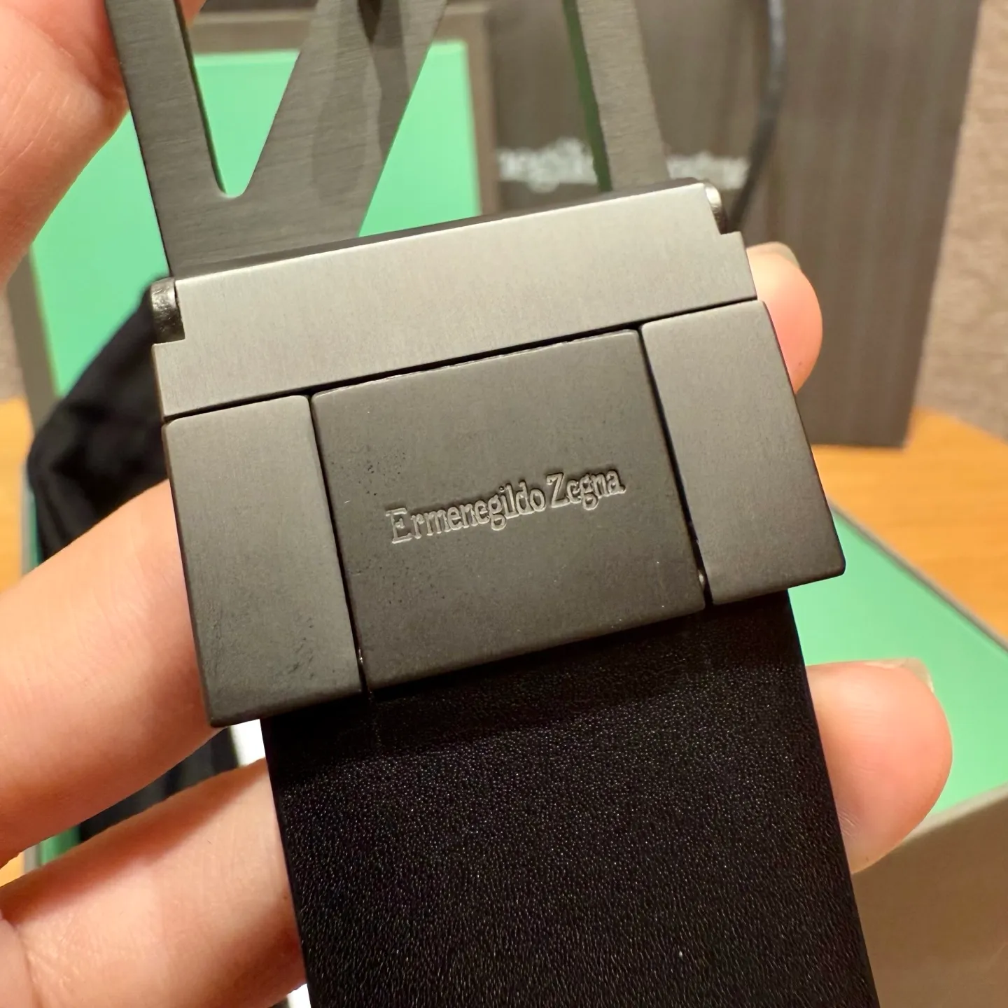 💰480💰Full package💰 💍Purchasing agent Zegna ⚡️🌹New men's 🚹Double-sided belt This is made of imported cowhide material 316 fine buckle⚡️🌹Seikoly crafted, unique design process, soft to the touch, can be cut, can be paired with suits and jeans👖⚡️🌹Width 3.5cm