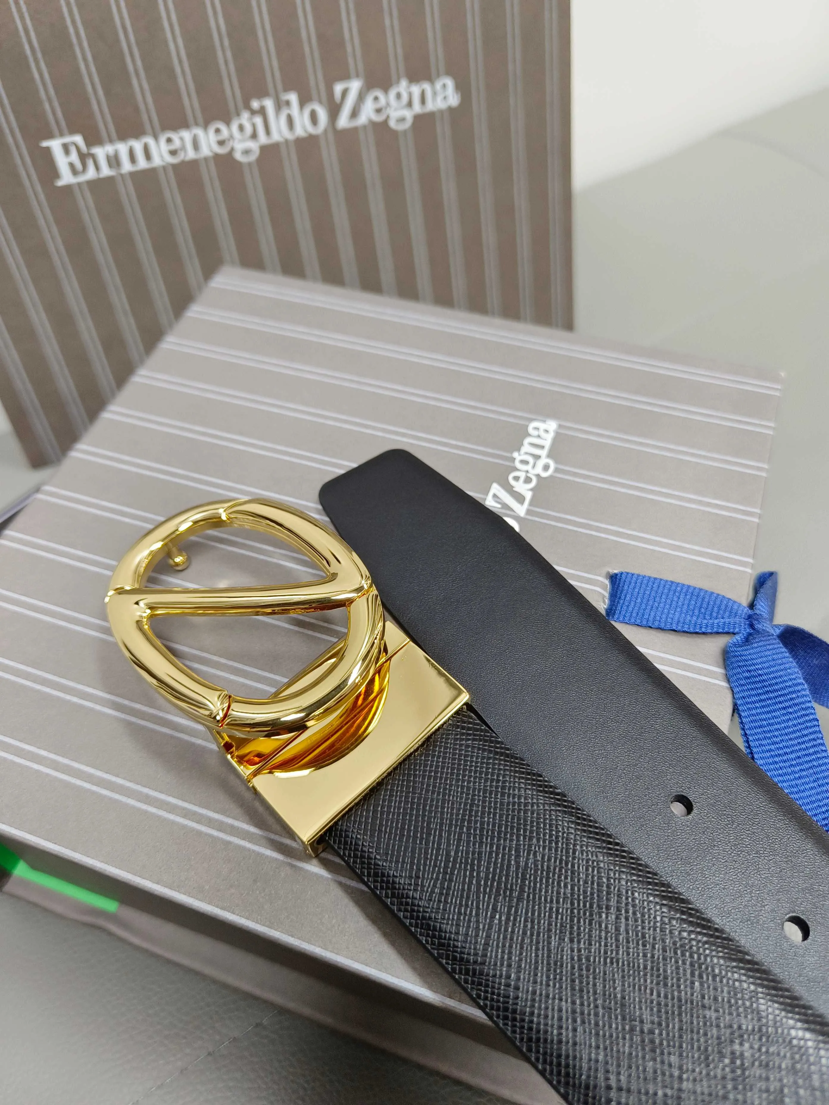 💰460💰Full set of packaging💰 💍Purchase-grade Zegna·⚡️🌹Italy counters are selling genuine products·The wiring is oiled and carefully matched with original Gancio hardware·3.5cm specifications·Adjustable belts·Look at the picture to place an order