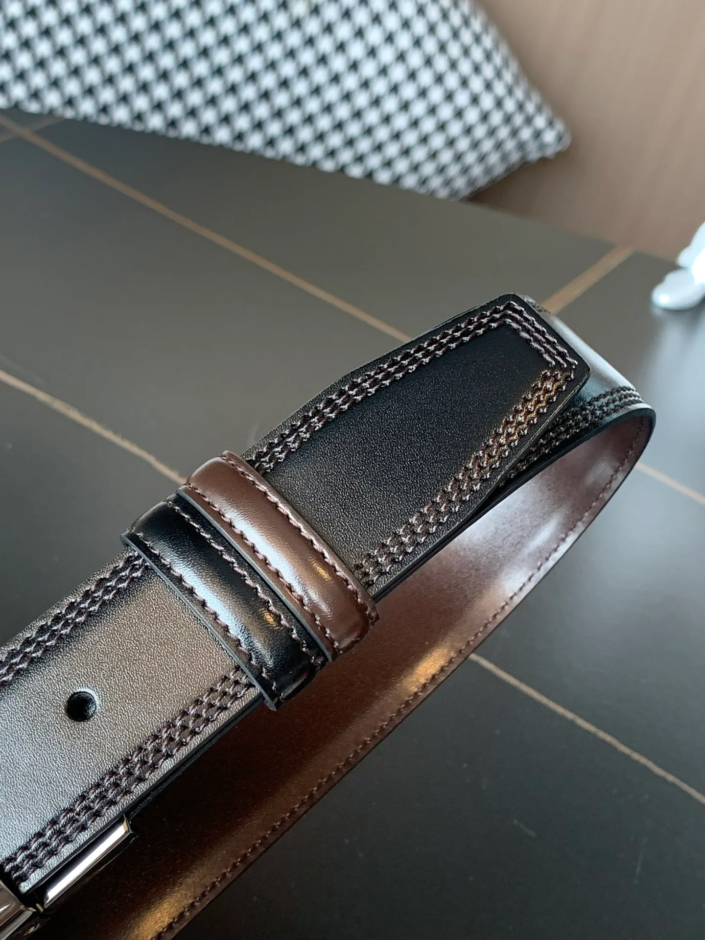 💰480💰Authentic packaging💰 💍Purchase level new model❤️Ermenegilido Zegne Zegna Belt Men's official website sells rotating buckle belt, double-sided leather, versatile for business and leisure💓💓💓