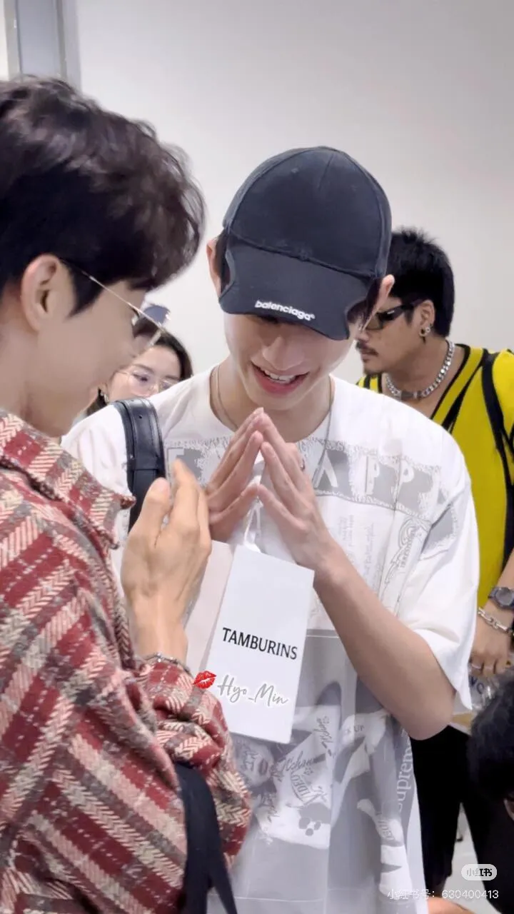 High version Balenciaga baseball cap