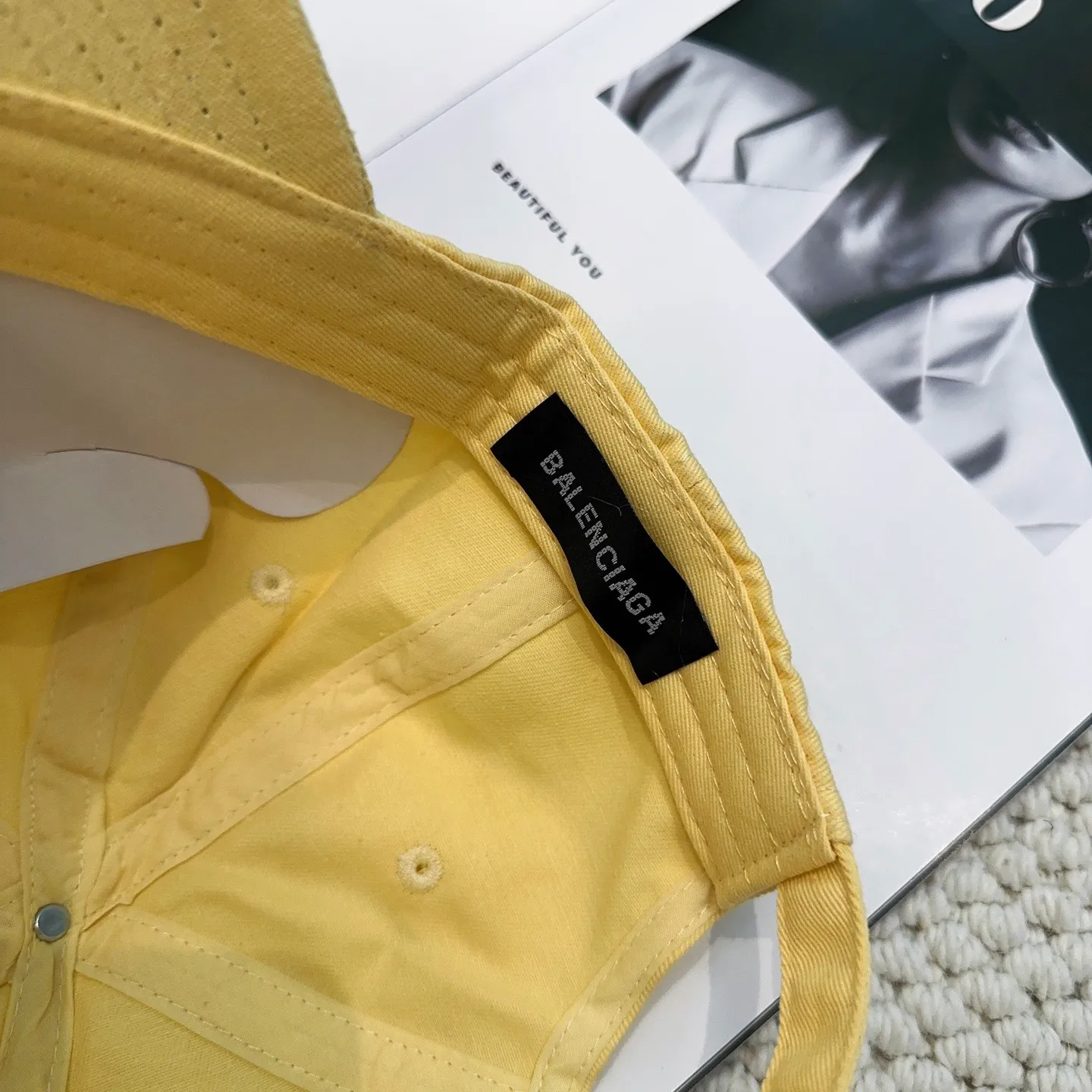 P56 BALENCIAGA🆕Spring style new personalized baseball cap, high quality and excellent breathability, suitable for all seasons, high-looking fashion item! Same style for men and women