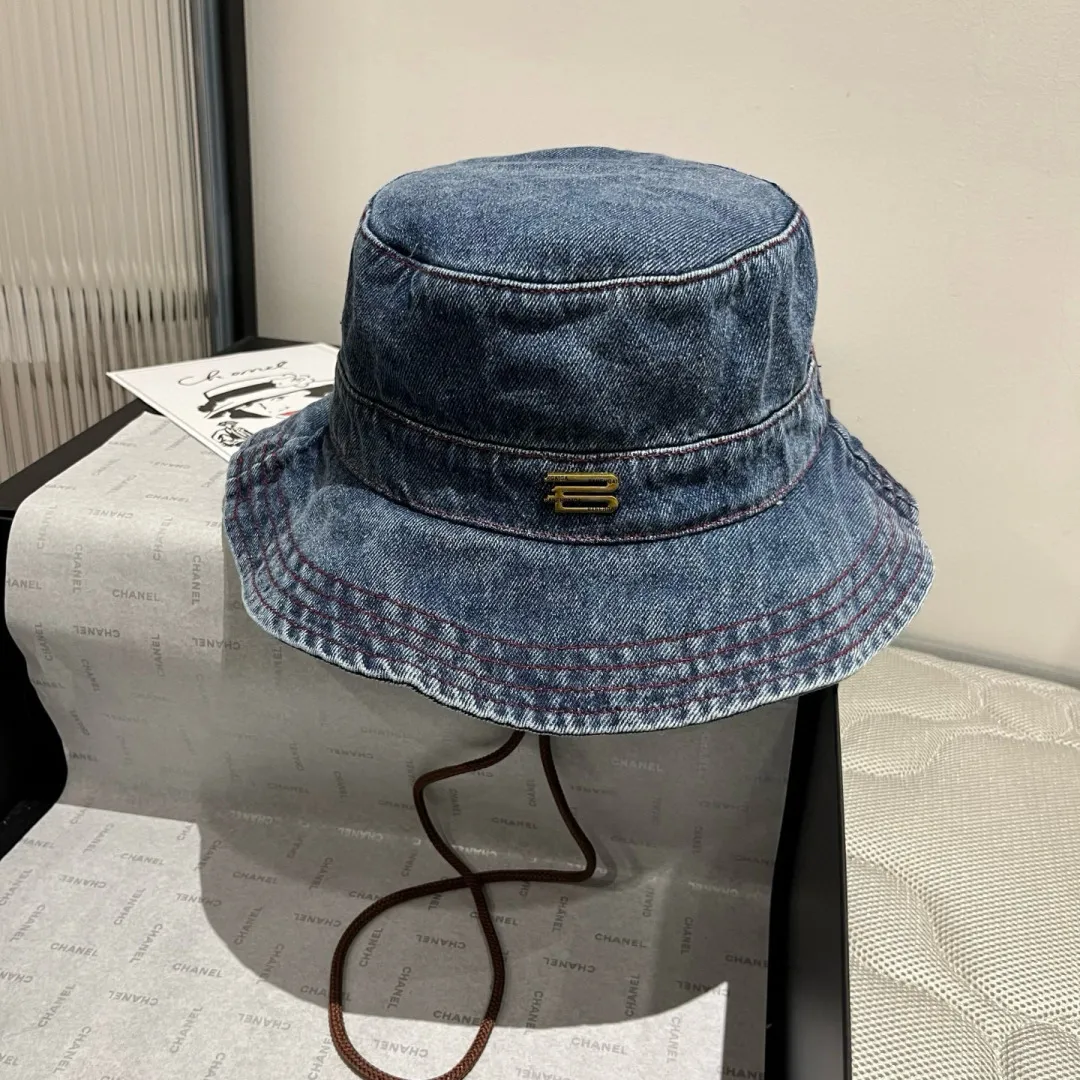 💰100¥ Balenciaga denim bucket hat, head circumference 57cm